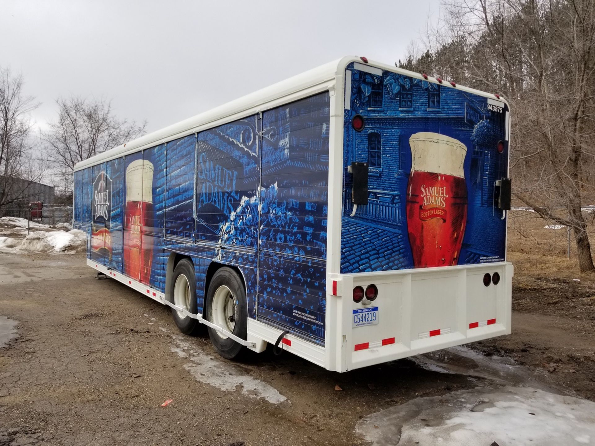 1996 (2016 Complete Refurb) Mickey 18 Bay Tandem Axle Beverage Delivery Trailer, VIN# 1M9RD1926.... - Image 7 of 25