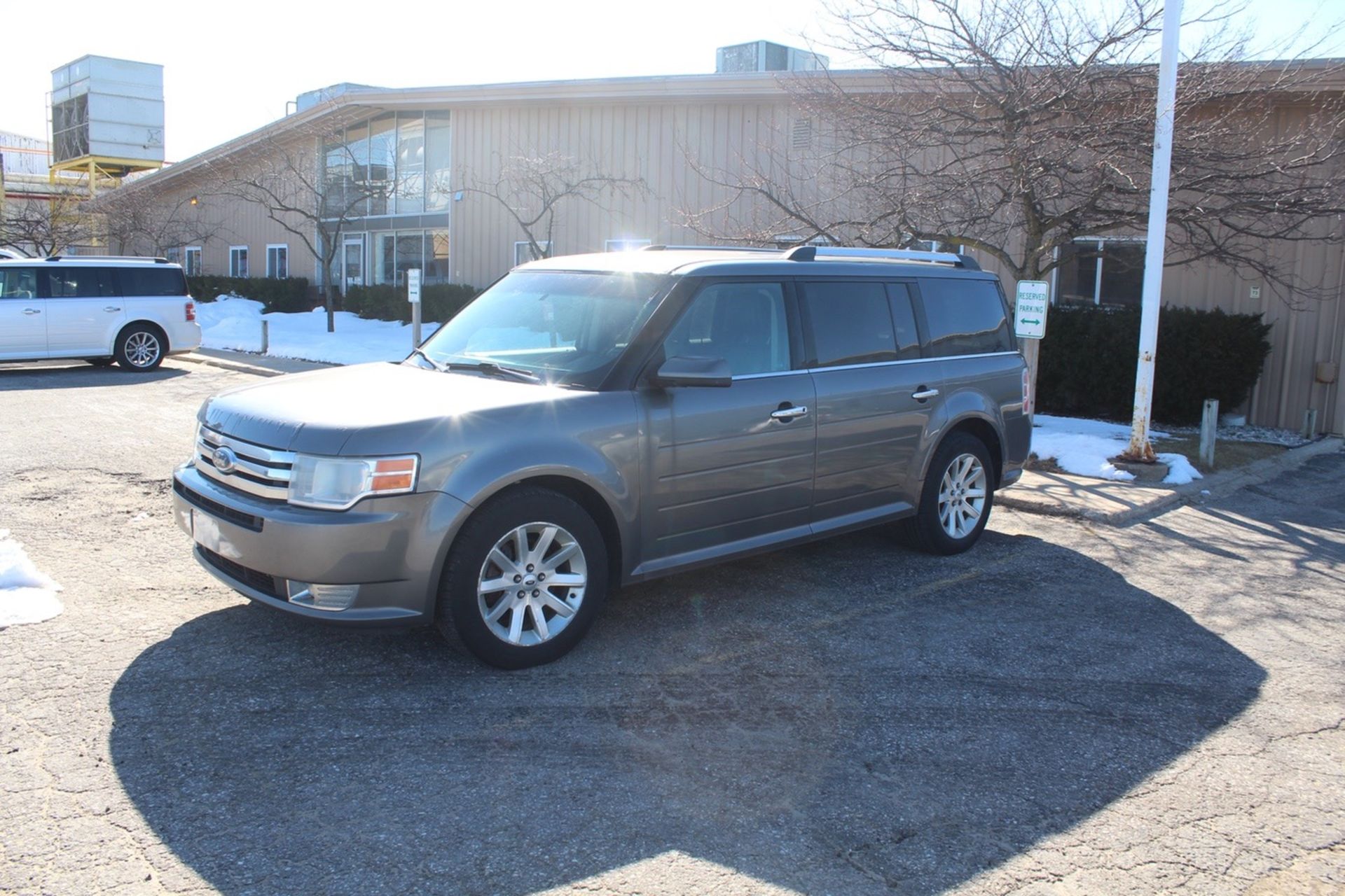 2008 Ford Flex SUV, VIN 2FMEK62C79BA045595, 175,566 Miles, AWD | Rigging: Hand Carry