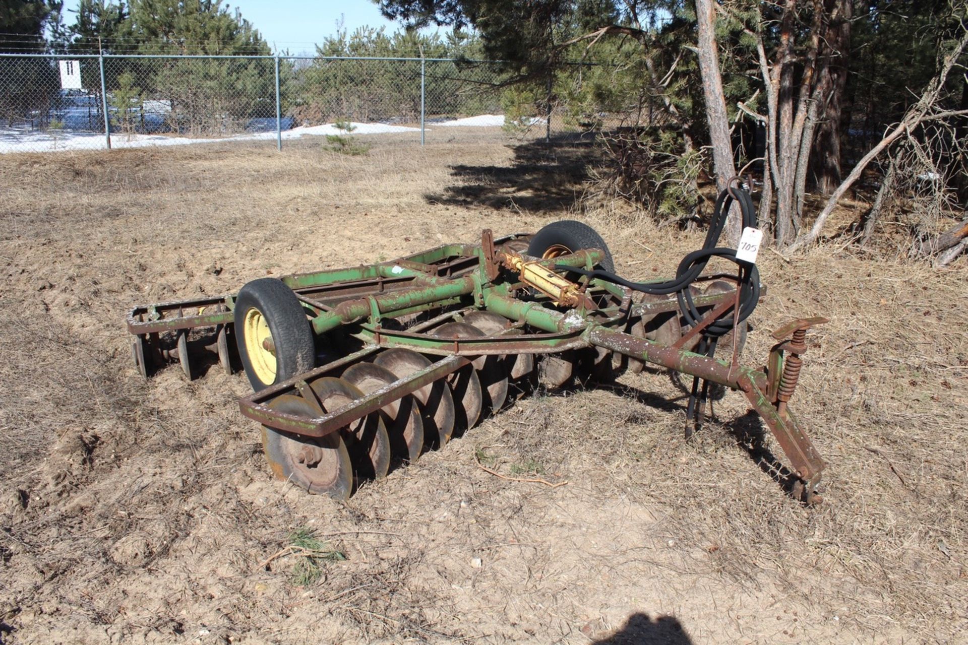 10' Double Row John Deere Disc | Rigging: $125