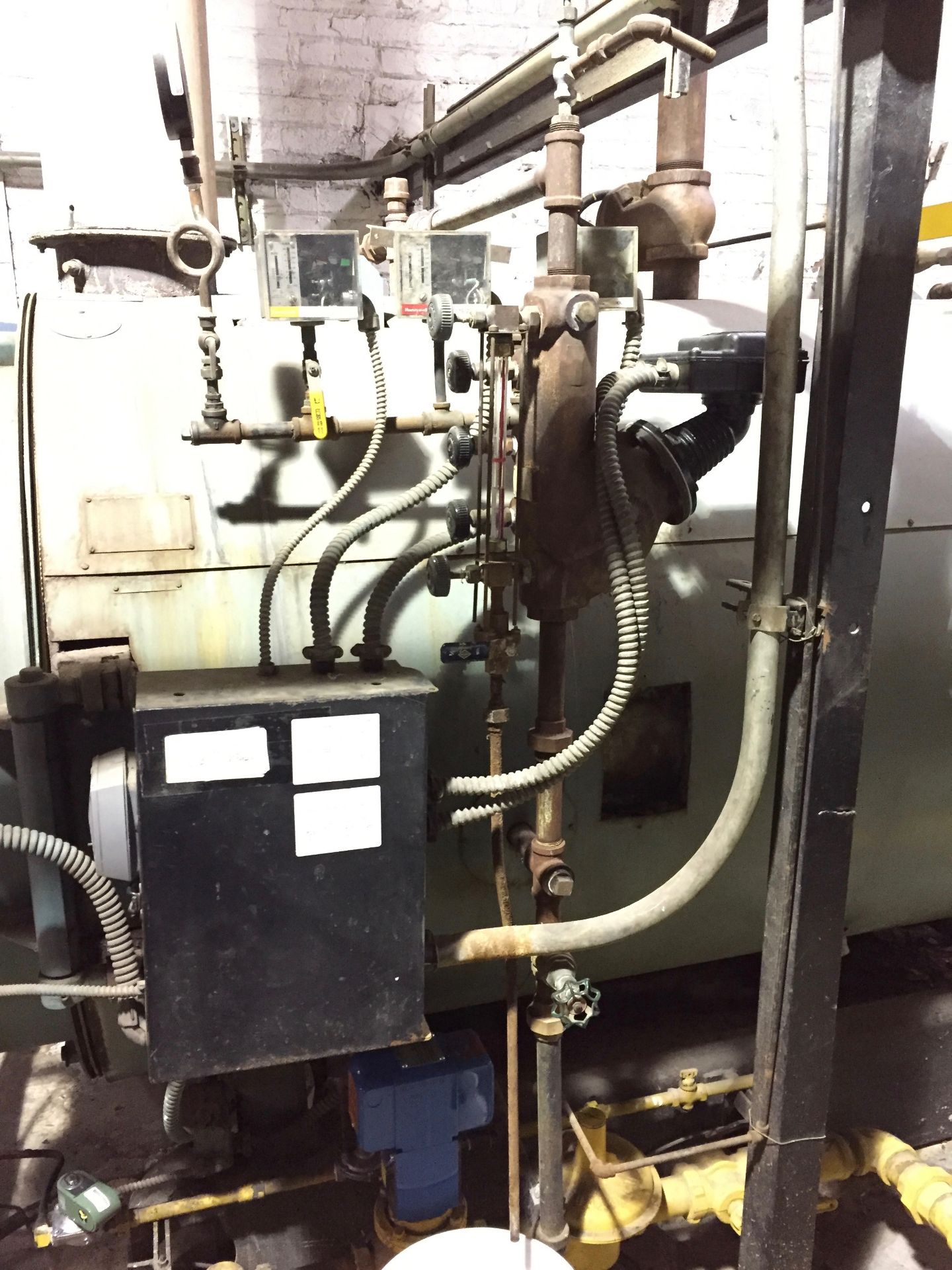 Cleaver Brooks Packaged Boiler, Model M723-50, 150 PSI, 2070 Lb/Hr Stea | Rigging/Loading Fee: $2200 - Image 6 of 9