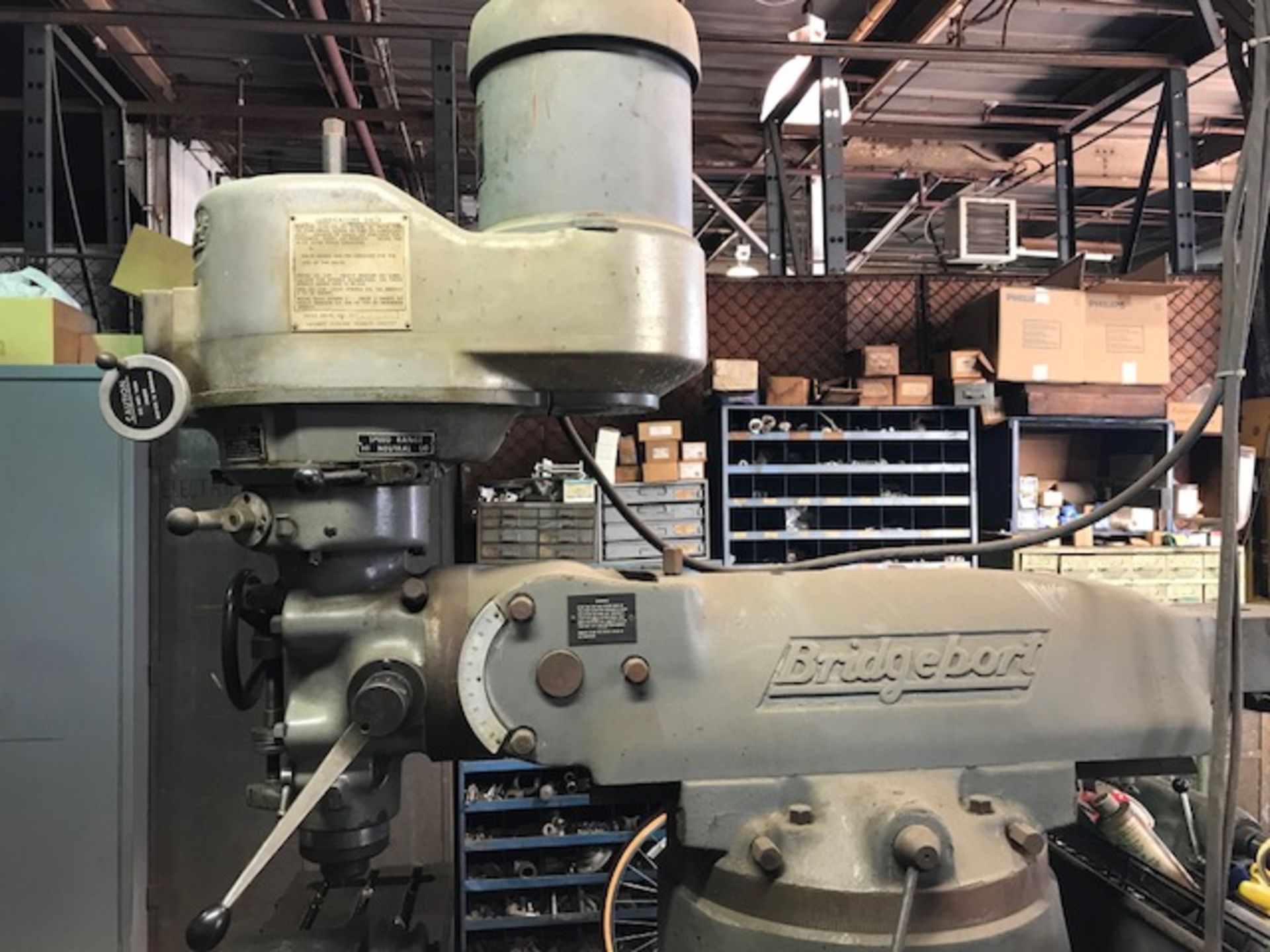 Bridgeport Vertical Milling Machine, 1-1/2 HP, 230V. | Rigging/Loading Fee: $200 - Image 3 of 12