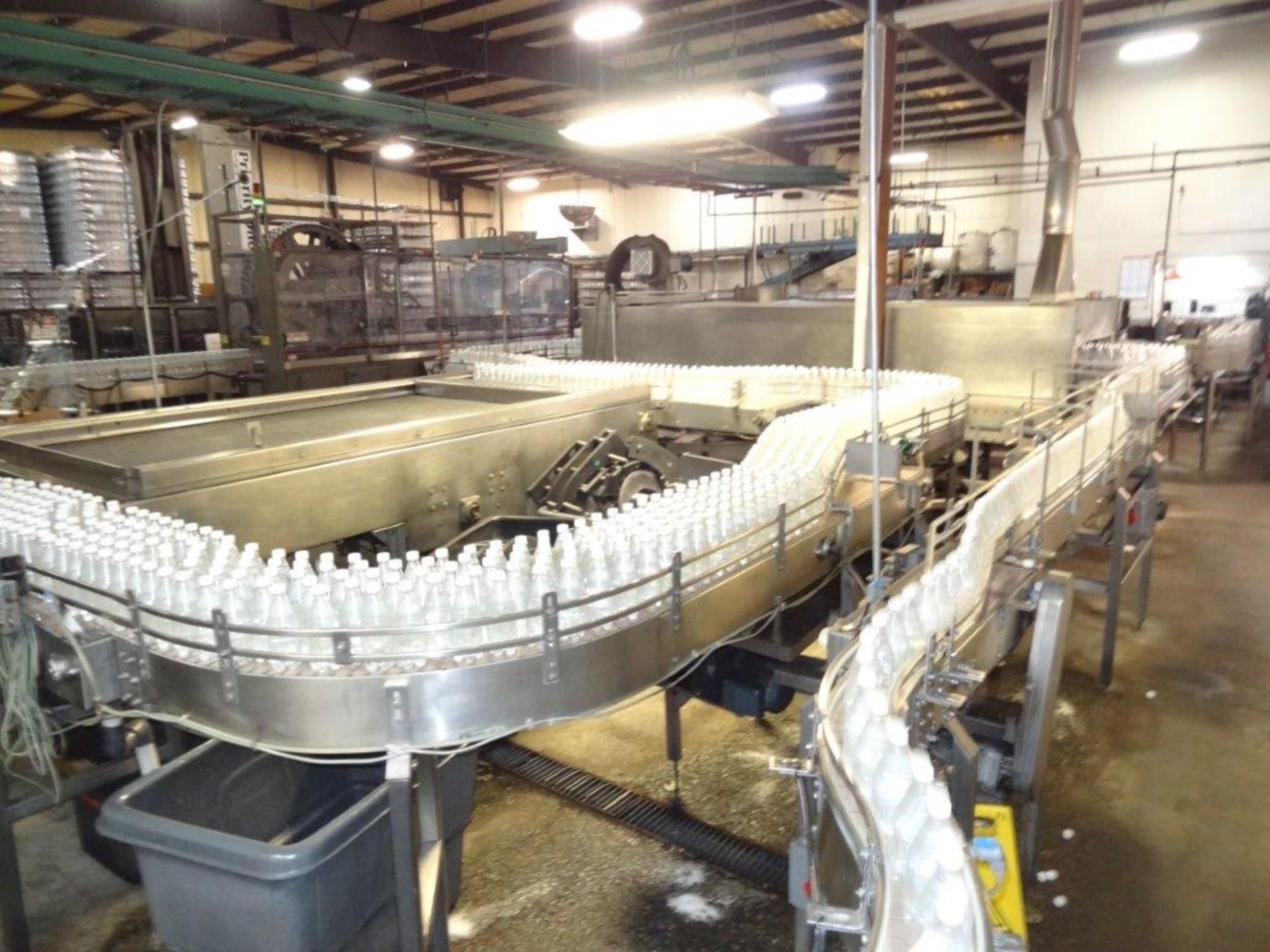 Stainless Steel Tabletop Conveyor Includes Pressure Style 18' Single Filer, Slow D | Rigging: $2000
