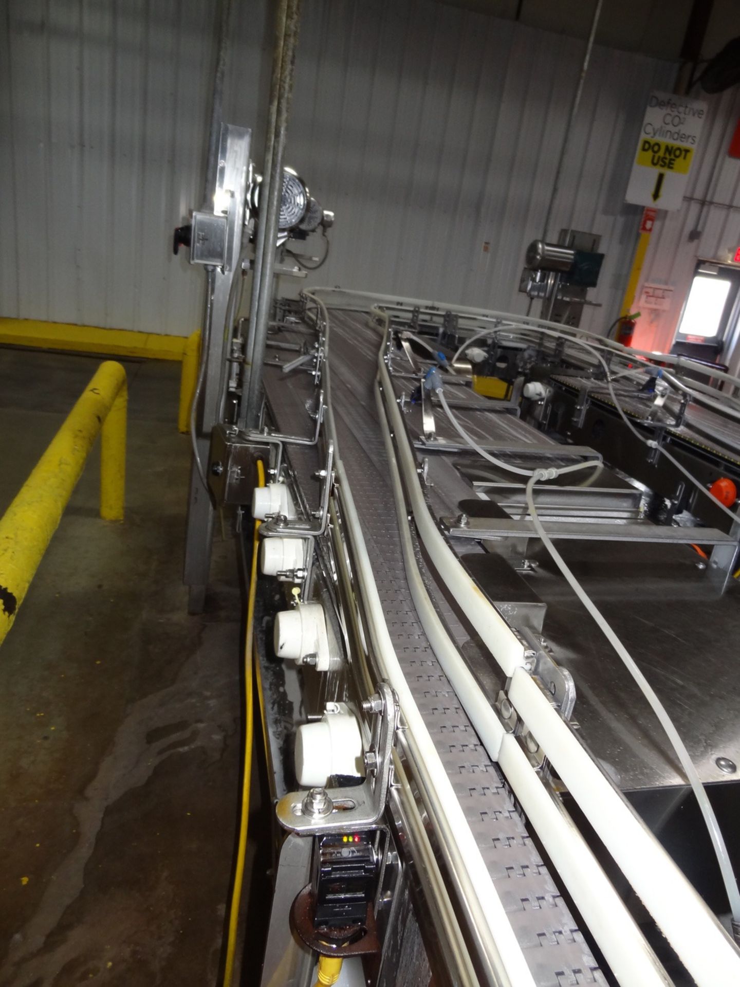 Tabletop Conveyor System For 1000 CPM Aluminum Can Line Including Slowdown Modu | Rigging Fee: $1000 - Image 3 of 4