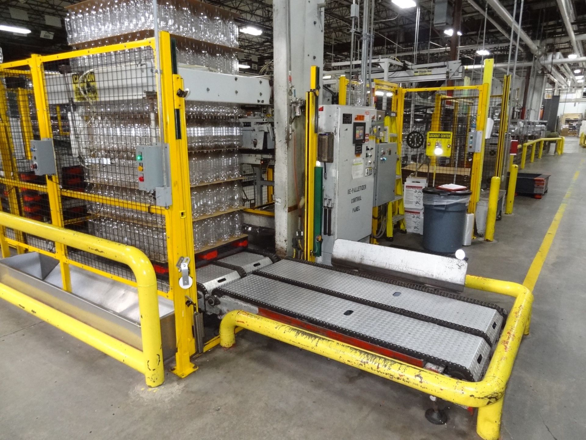 Priority One Low Level Bulk Depalletizer, 15Ft Long Discharge Bed, Pallet Stack | Rigging Fee: $2500 - Image 11 of 11