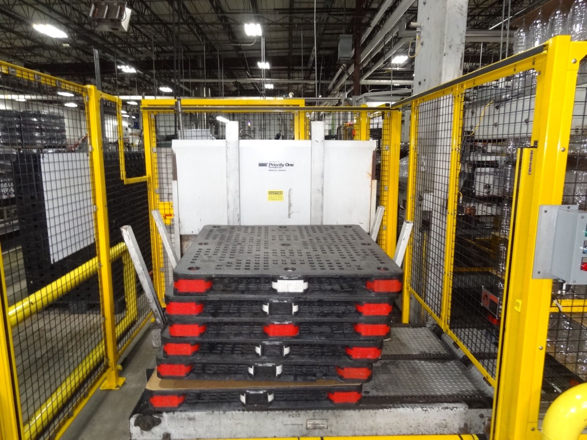 Priority One Low Level Bulk Depalletizer, 15Ft Long Discharge Bed, Pallet Stack | Rigging Fee: $2500 - Image 8 of 11