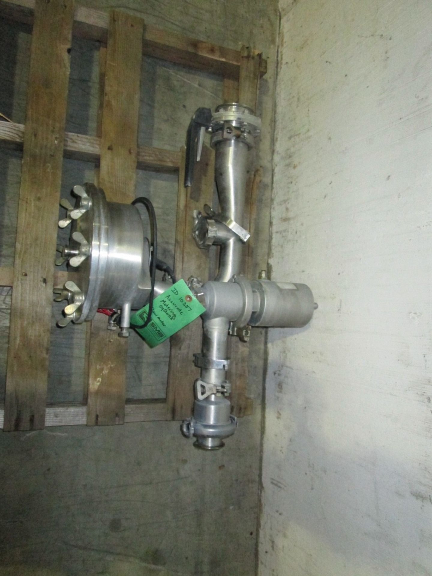 Accurate Metering Model RZ2UA Flow Meter, 2 Tri-Clamp Connections | No Charge for Loading - Image 3 of 3