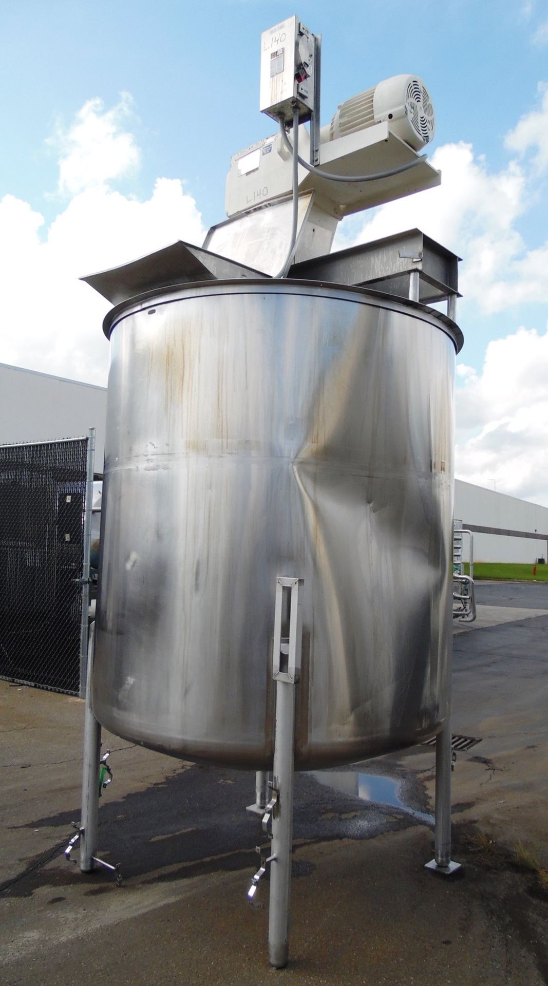 1600 Gallon 316 Stainless Steel Tank, Dome Top, Dish Bottom, Approx 80" Stra | No Charge for Loading - Image 2 of 4