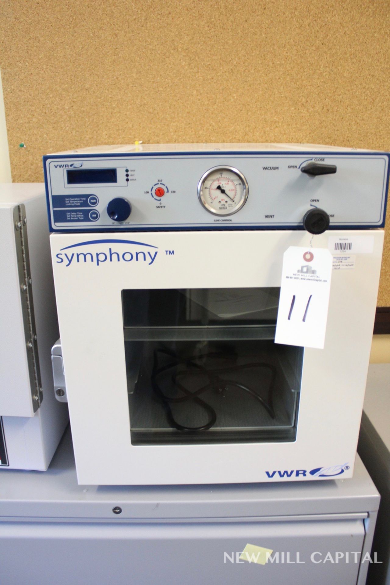 VWR Scientific, Symphony Vacuum Oven, M# 414004-580