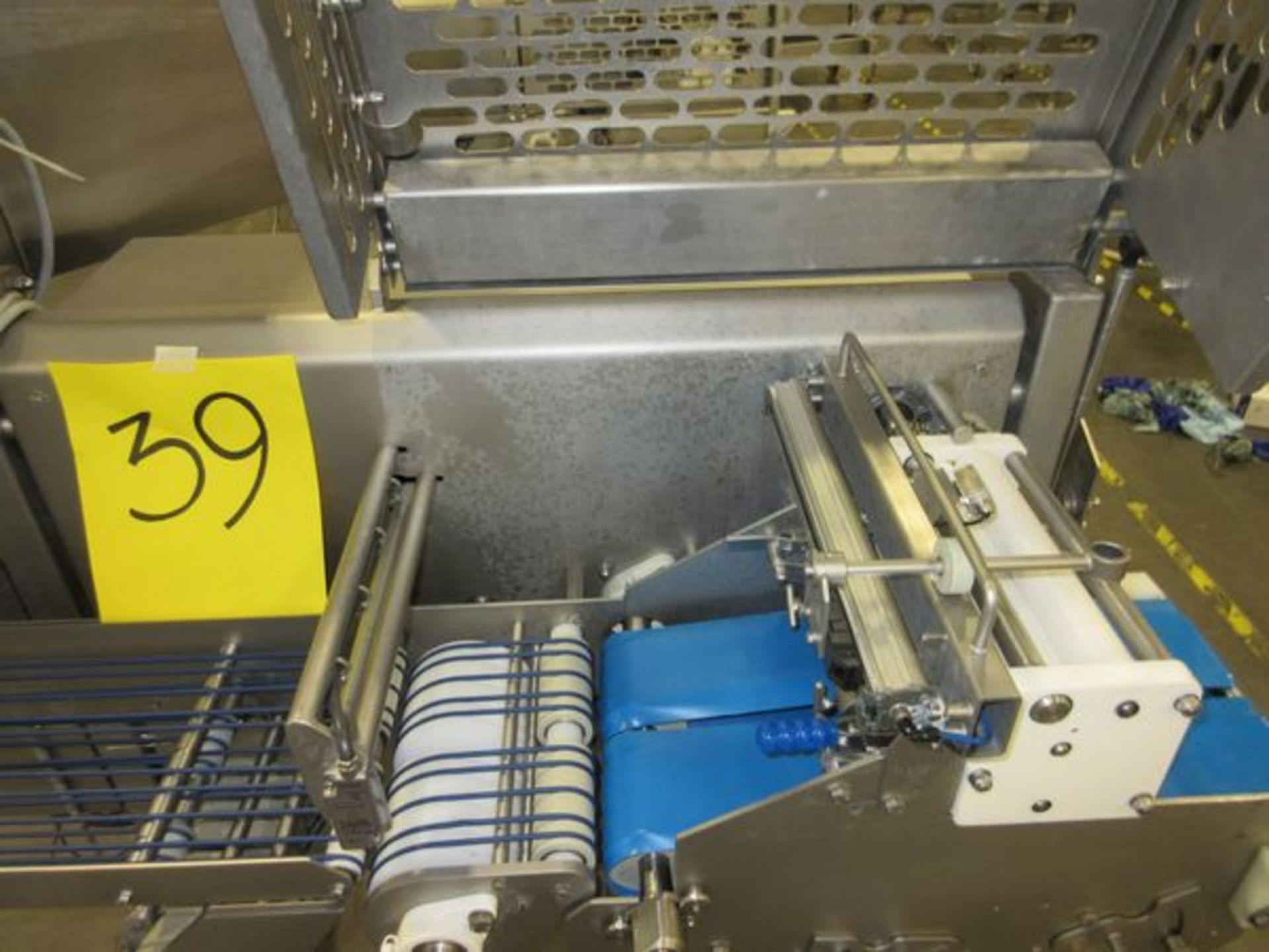 2014 Grote Bread Collator Butterer, 50 Pairs of Sliced Bread Per Minute, Con | Rigging Fee: $500 - Image 8 of 11