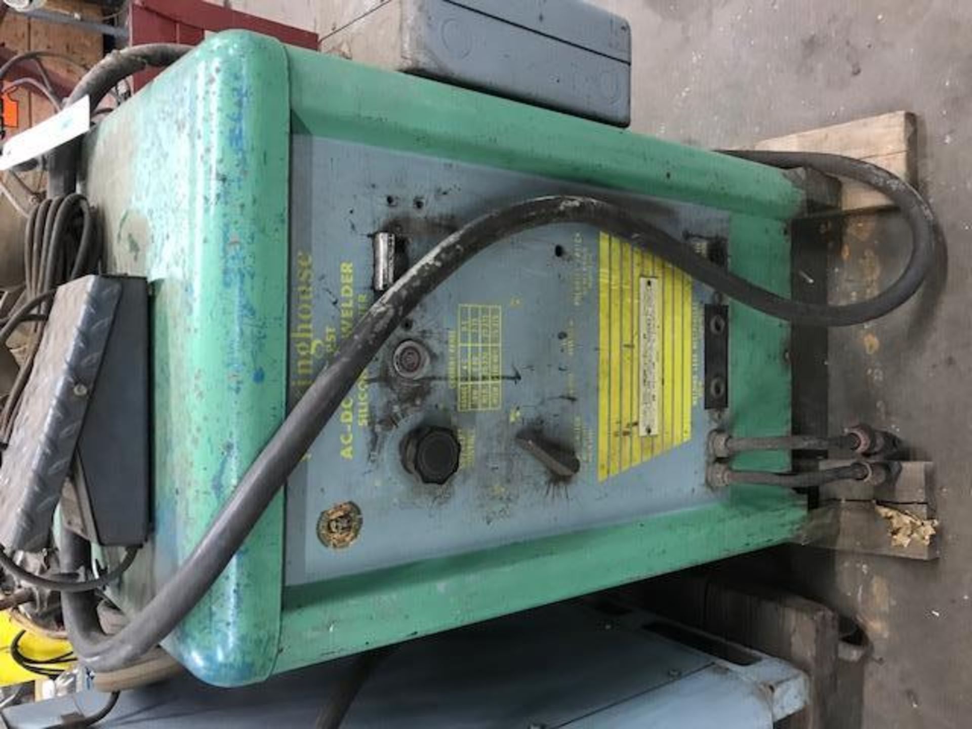 Westinghouse RST AC/DC Arc Welder w/ Pedal