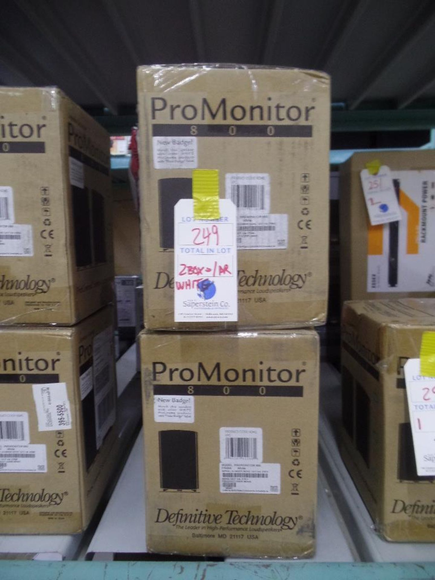 Pair Definitive Technology Pro Monitor 800 White
