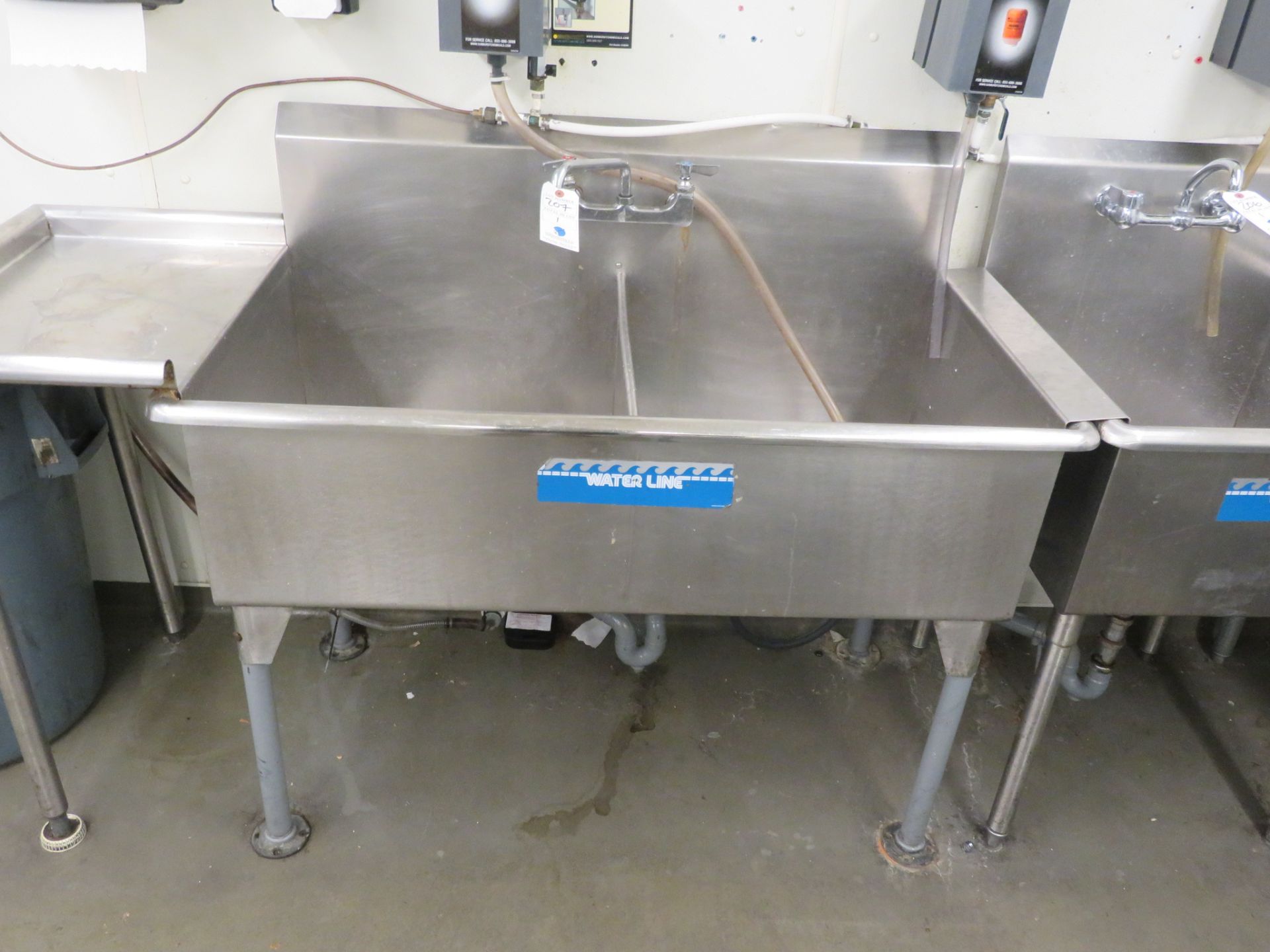 2 Compartment Water Sink Line Stainless Steel
