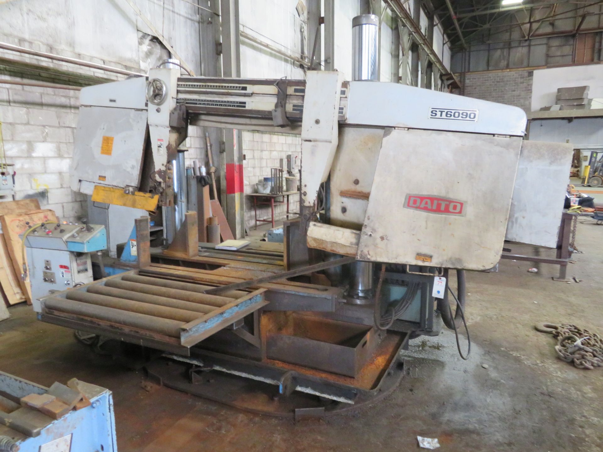 Daito #ST6090 Double Column Horizontal Metal Cutting Band Saw Mfg.#: 249A07-1 w/37.5'L x 4.5'W (