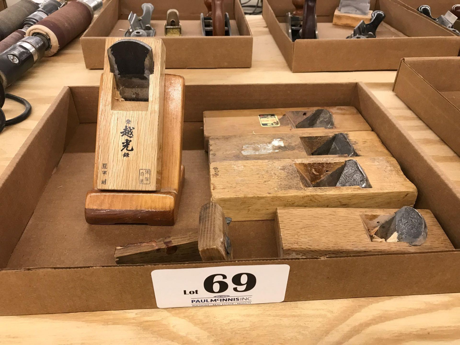 5 Japanese hand planes