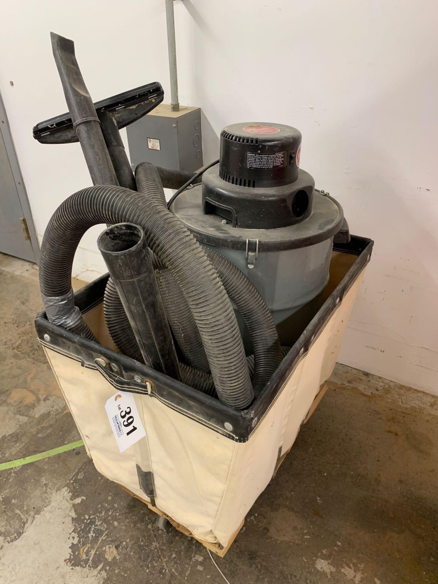 Rolling canvas cart with shop vac