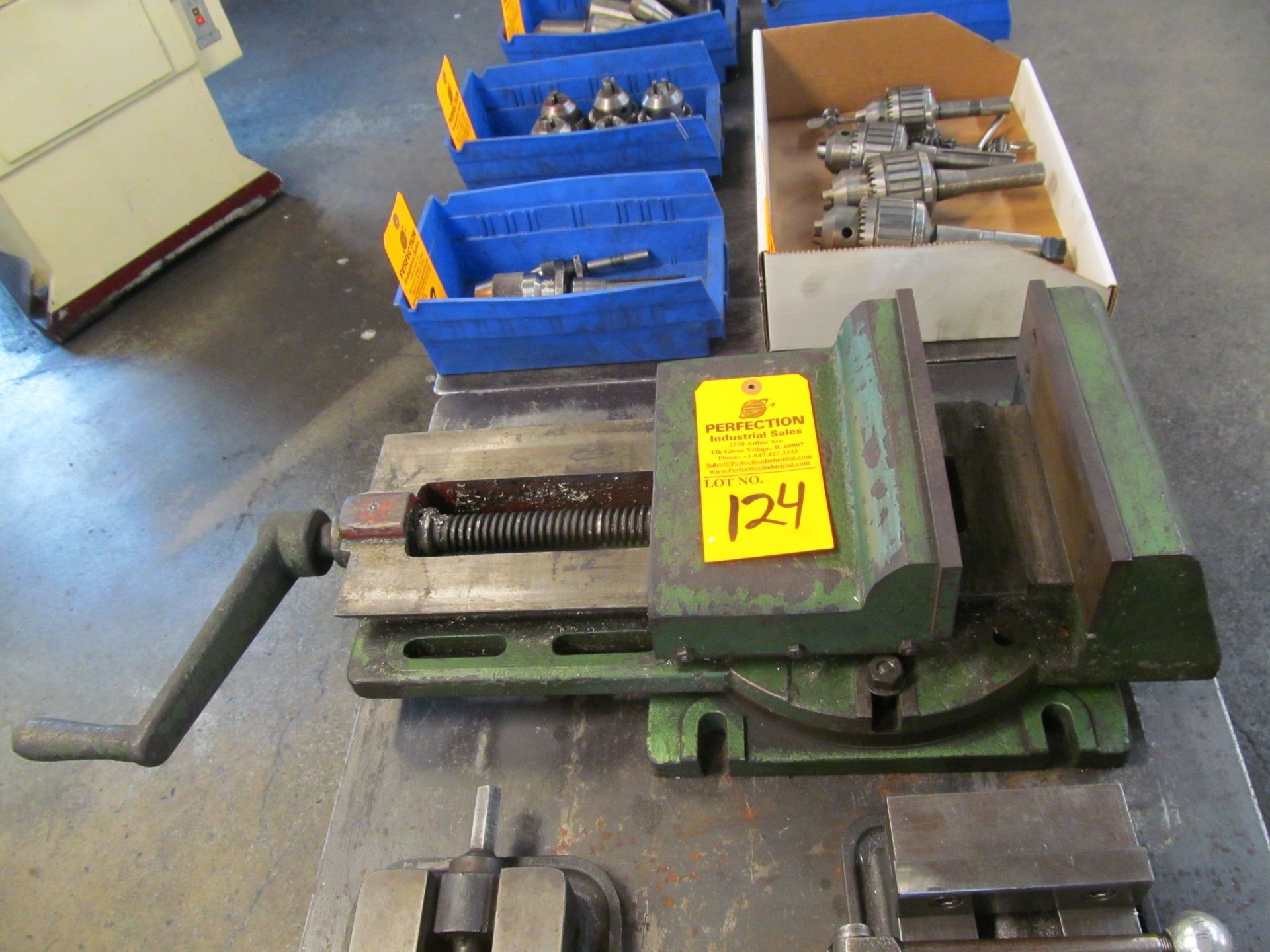 9" T.Ben Tipo Swivel Base Machine Vise