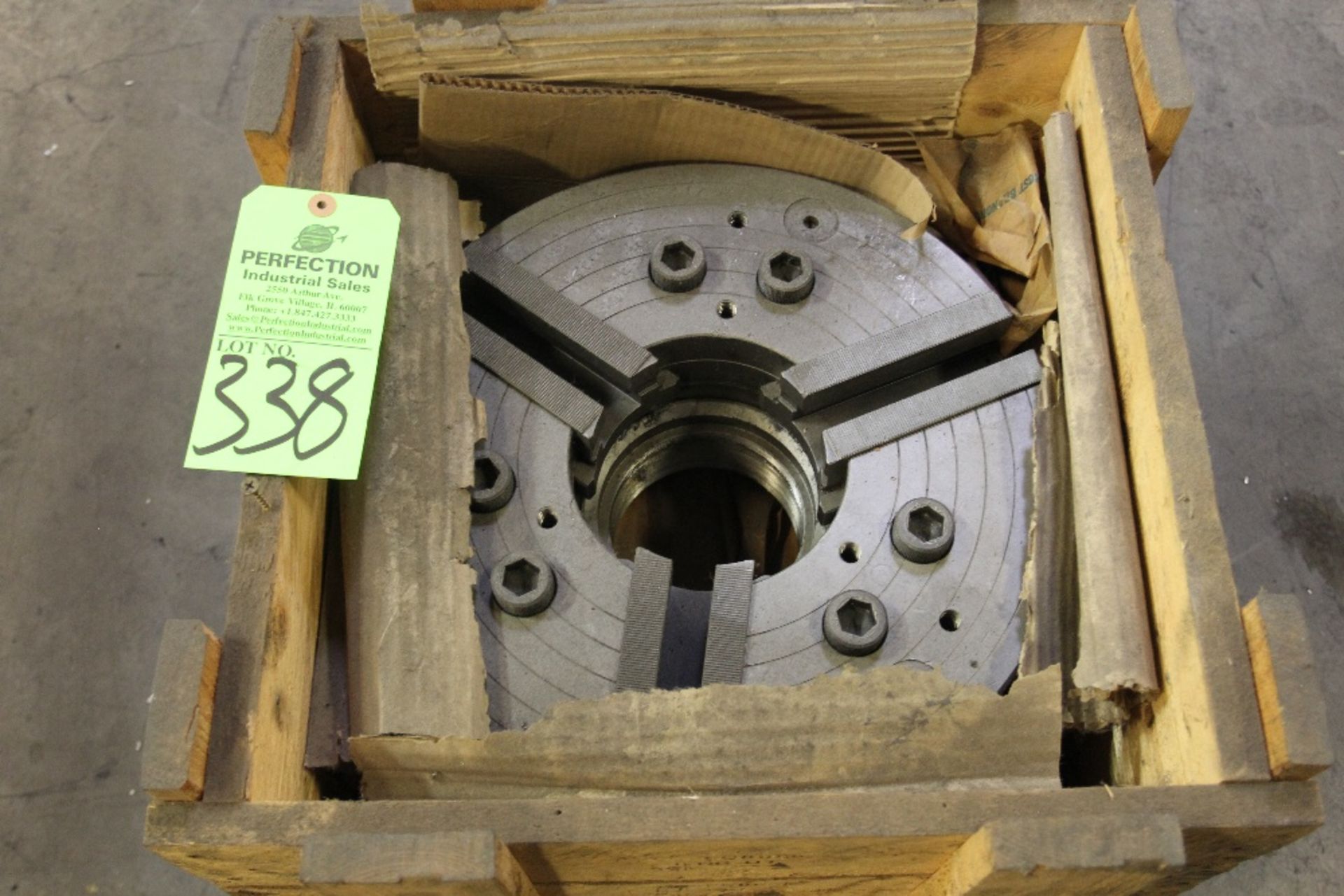 15" 3-Jaw Chuck