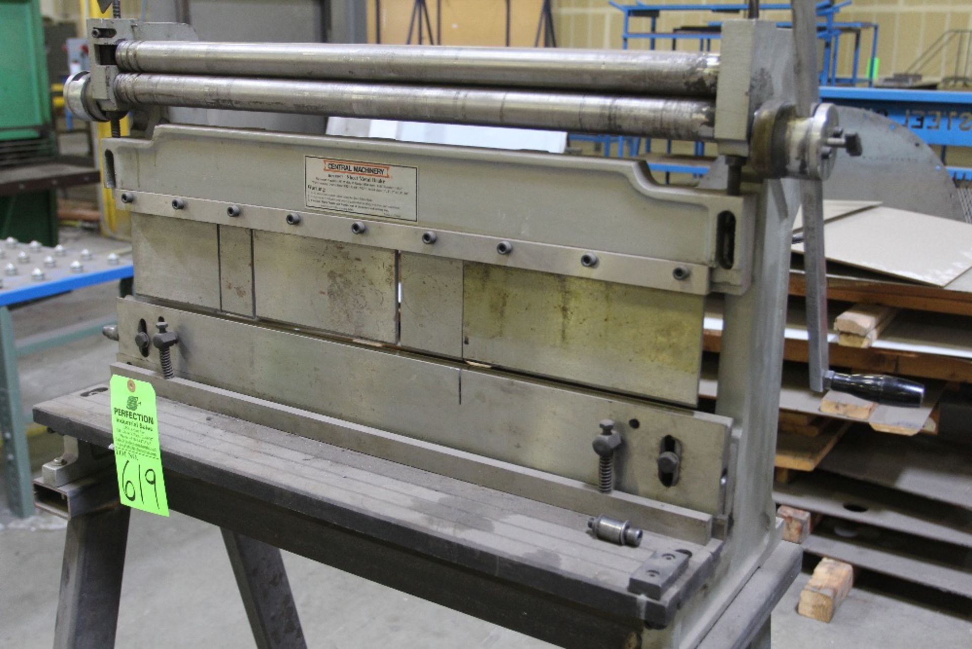 Central Machinery Sheet Metal Brake and Roller, 30" x 20 Gauge Capacity, 1-1/2" Roll Diameter - Image 2 of 2