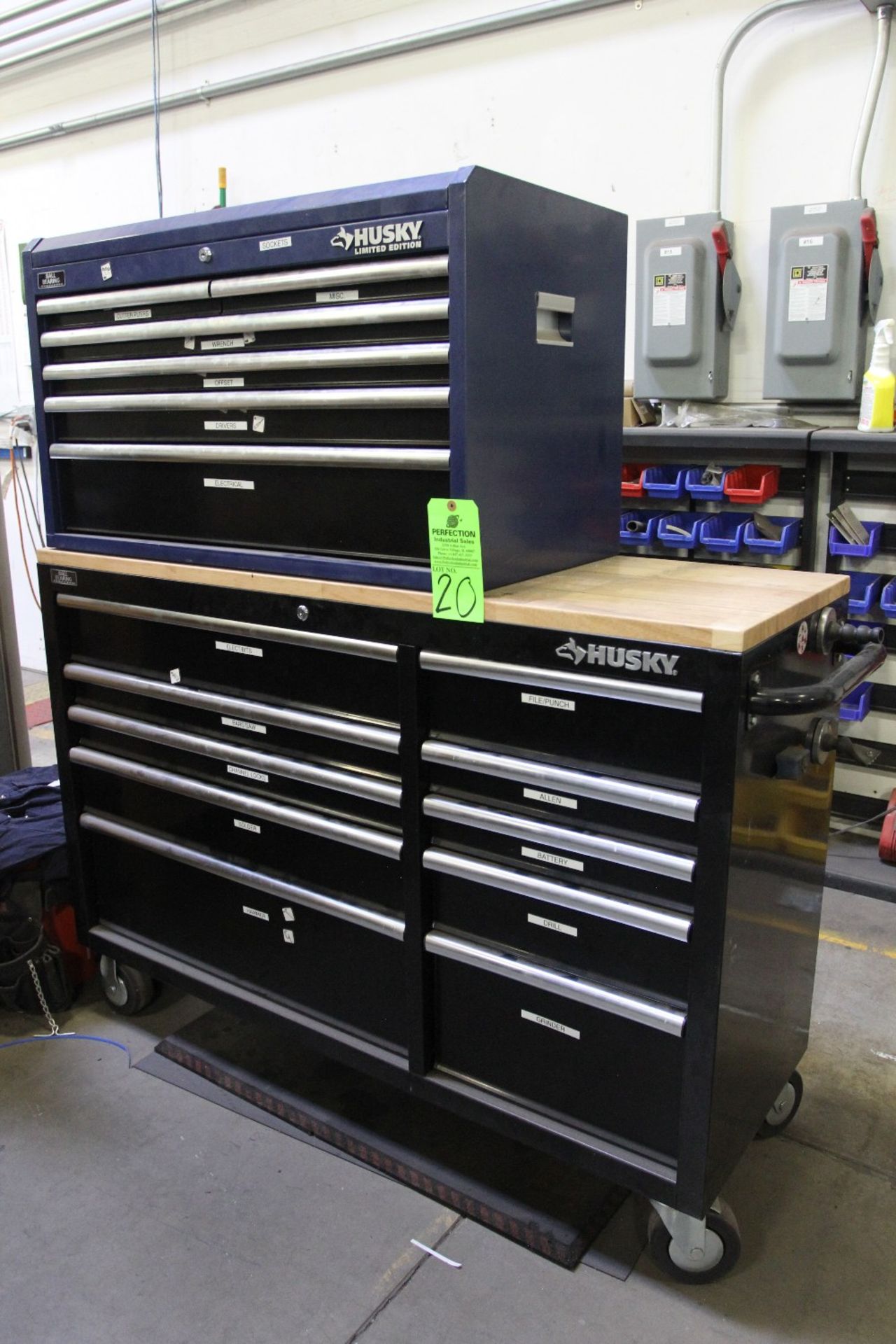 Husky Rolling Tool Chest