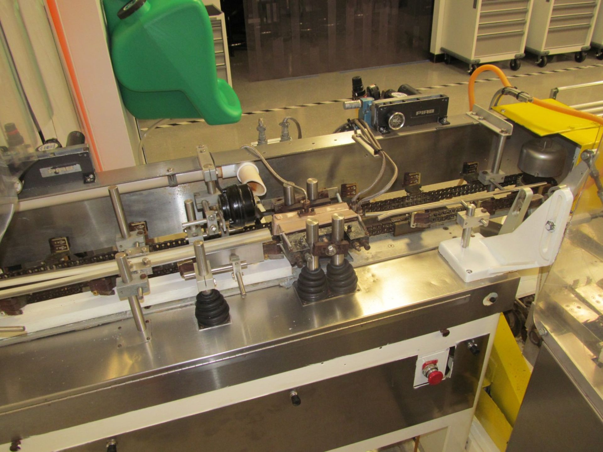 Bartelt Horizontal Model IM-7 Form Fill & Seal Machine, Speeds up to 100 Cycles / Minute, w/ Twin - Image 7 of 11
