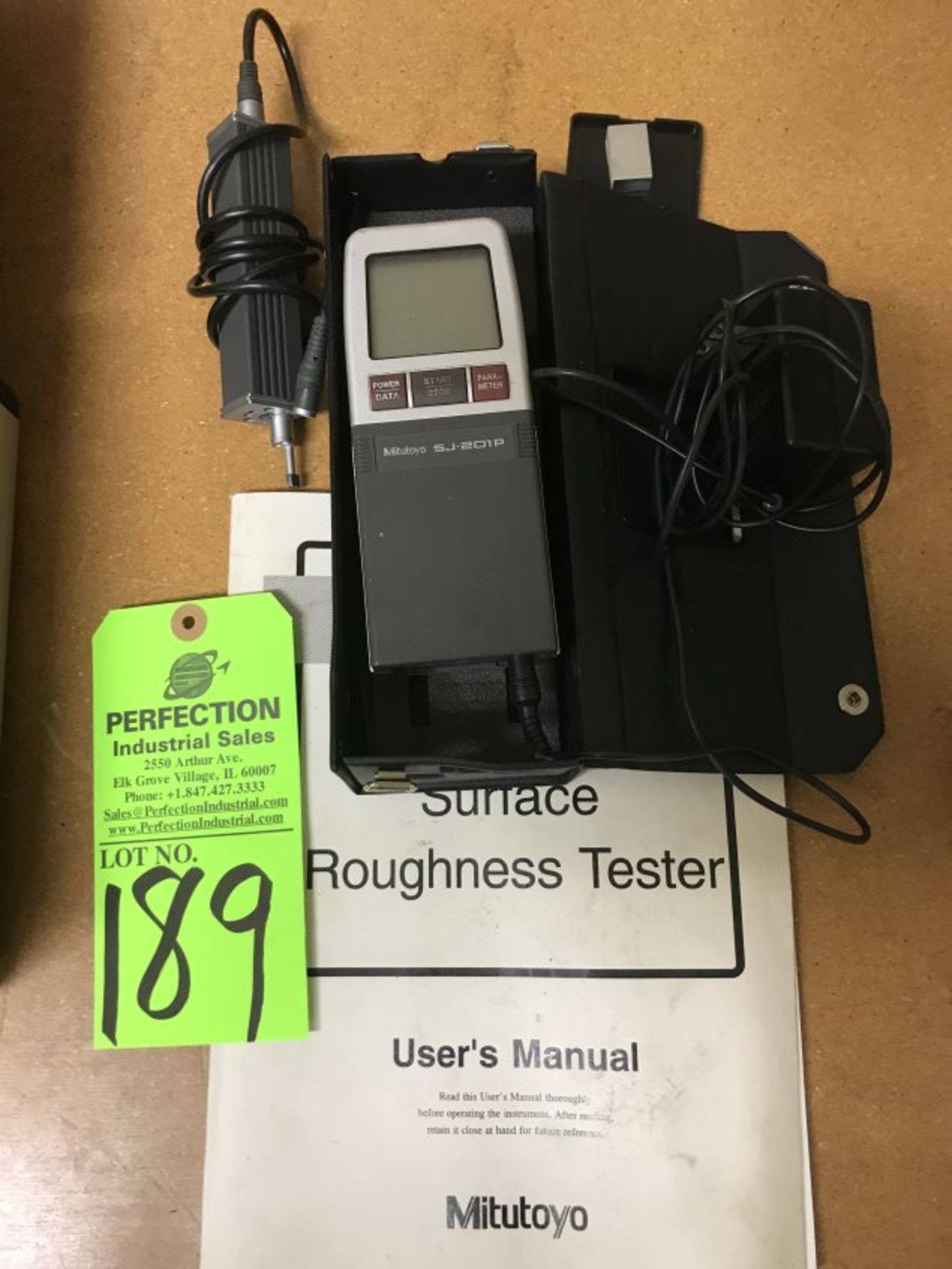Mitutoyo SJ-201P Surface Roughness Tester