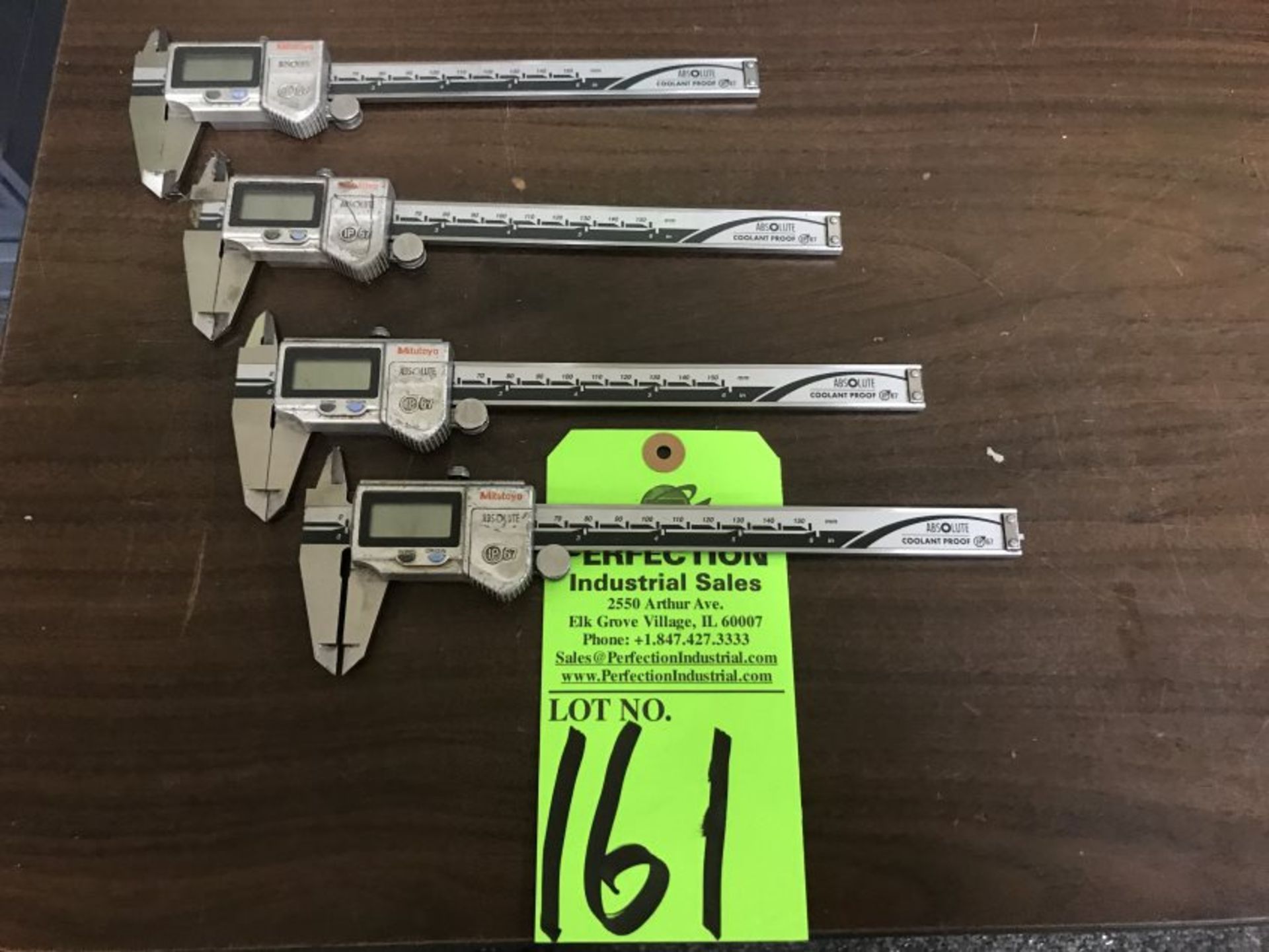 Lot of (4) Mitutoyo 6" Coolant Proof Digital Calipers