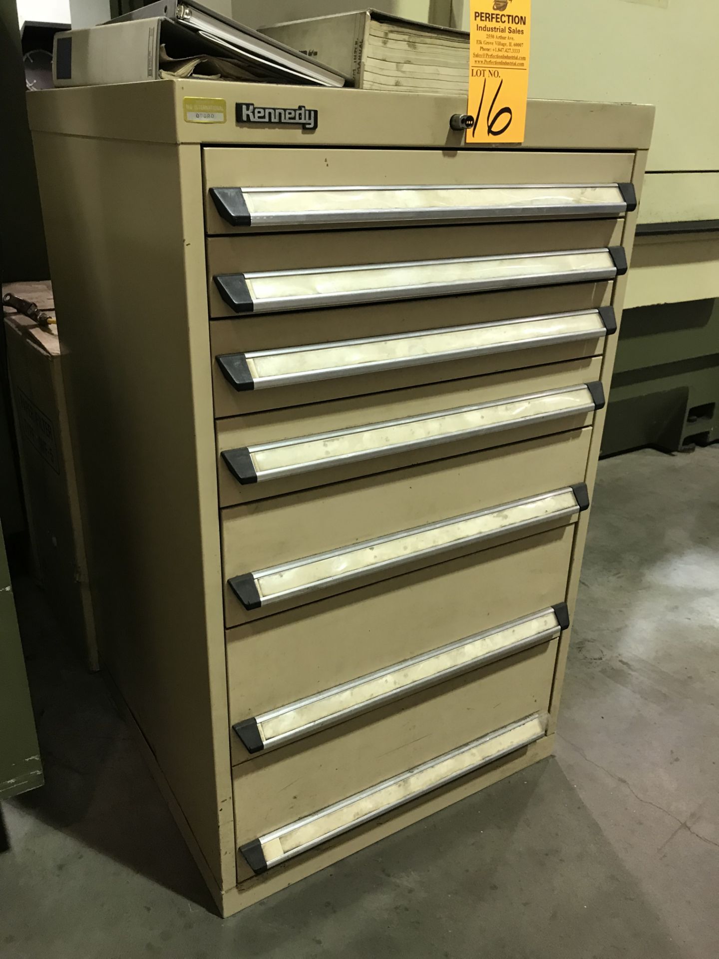 Kennedy 7-Drawer Tool Chest