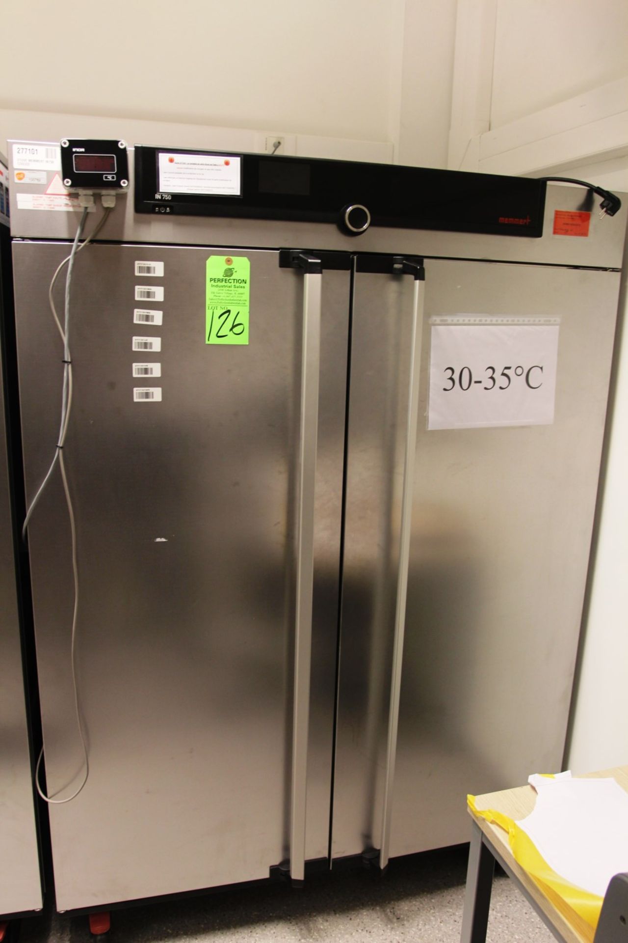 Memmert IN 750 Incubator, s/n B813.0055, 80 Degree Celcius Max Temp