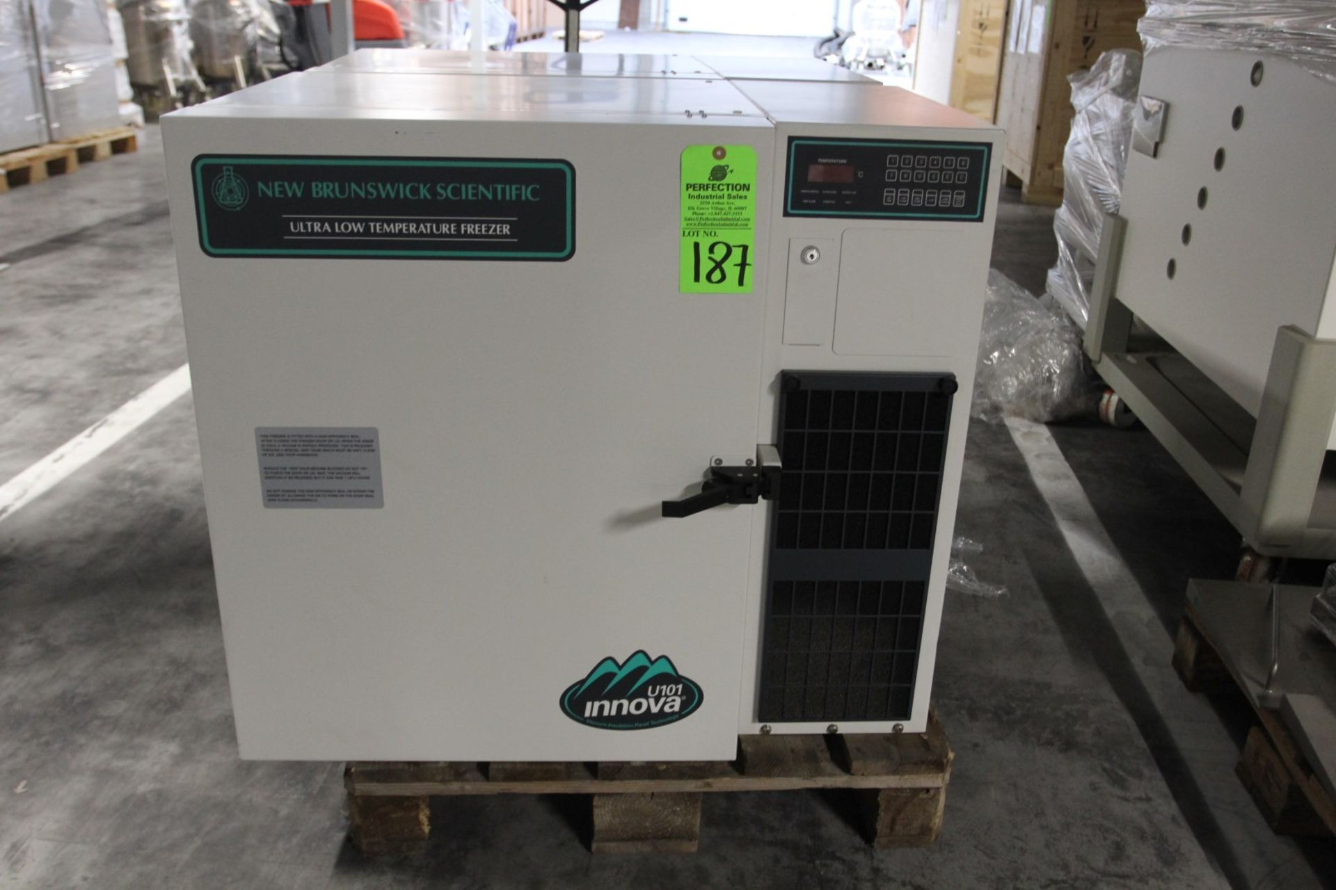 New Brunswick Scientific U101-86 Freezer, s/n 1005-5381-1008, (Location: DK MOVES, Arthur De - Bild 3 aus 5