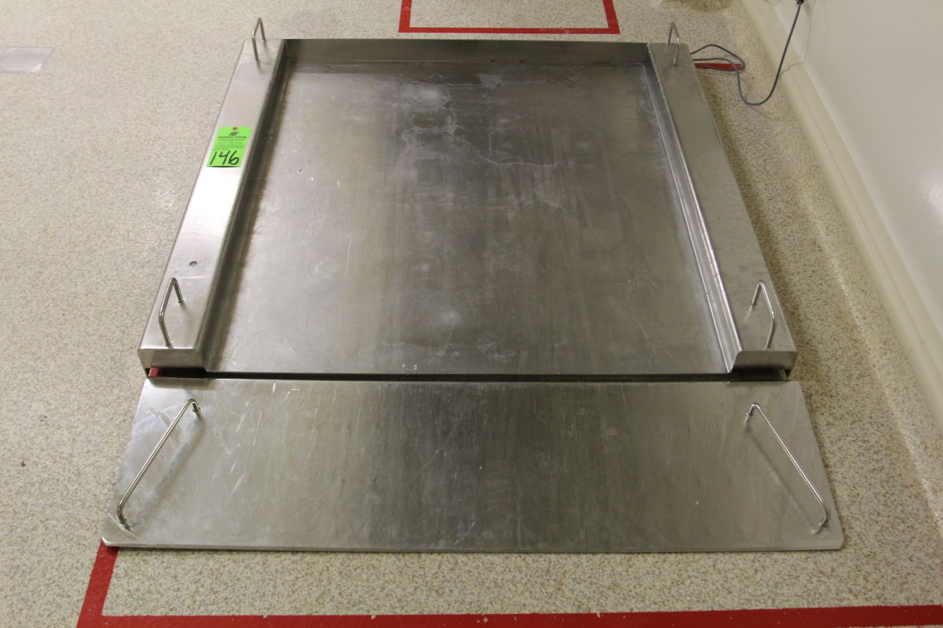1500 kg Sartorius IFS4-1500-NL Stainless Steel Floor Scale, s/n 17738324, 115cm x 100cm, Sartorius - Image 2 of 7