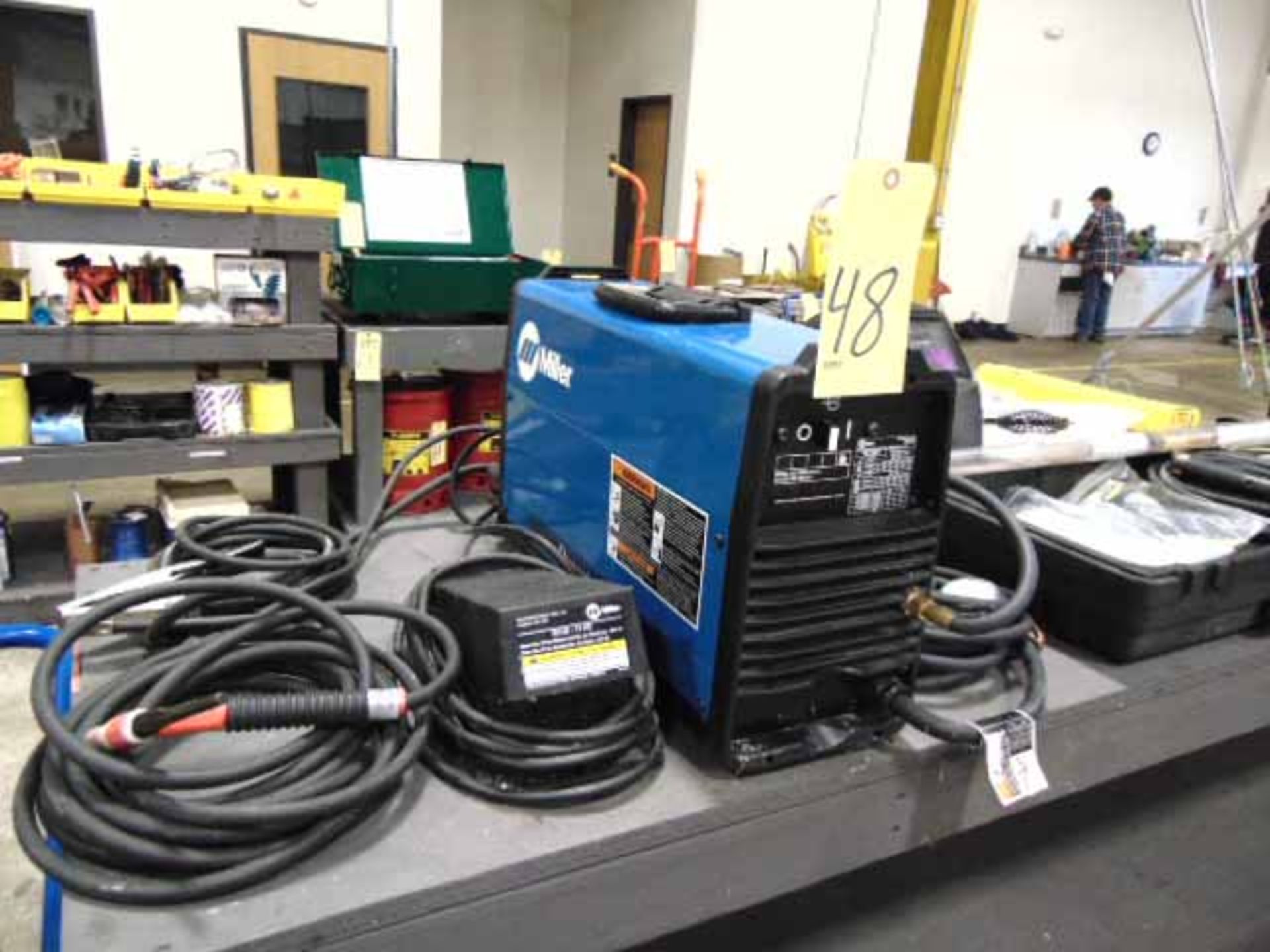 TIG WELDER, MILLER DYNASTY 200, w/accessories & foot pedal