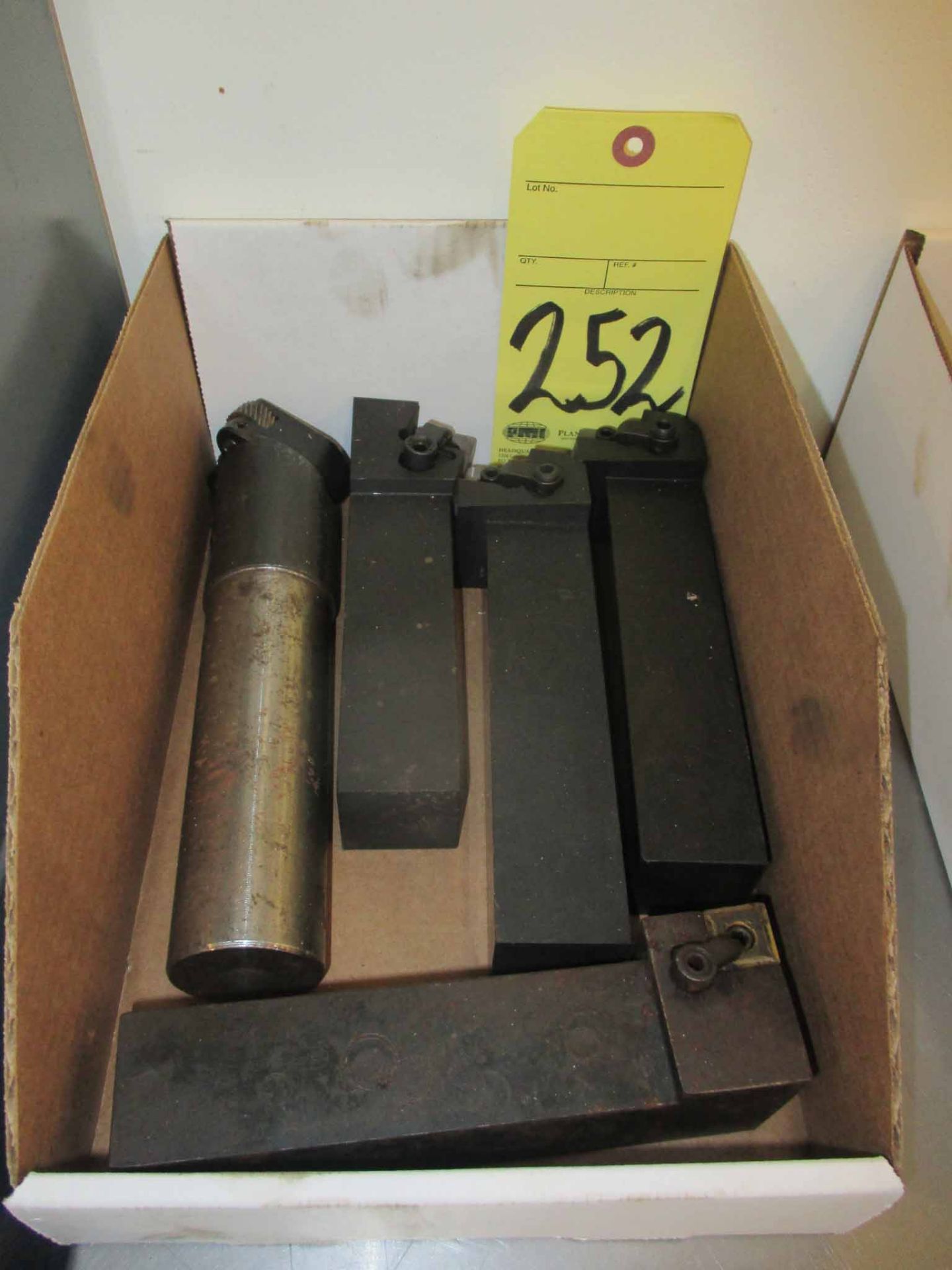 LOT OF CARBIDE INSERT TOOLBARS, 1-1/2", large (in one box)