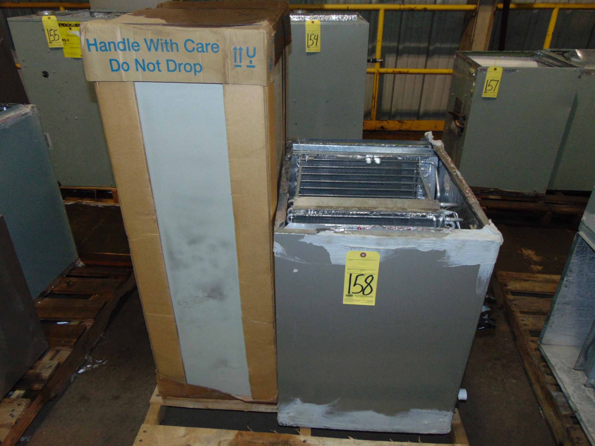 LOT CONSISTING OF: Carrier heat pump & condenser unit (on one pallet)