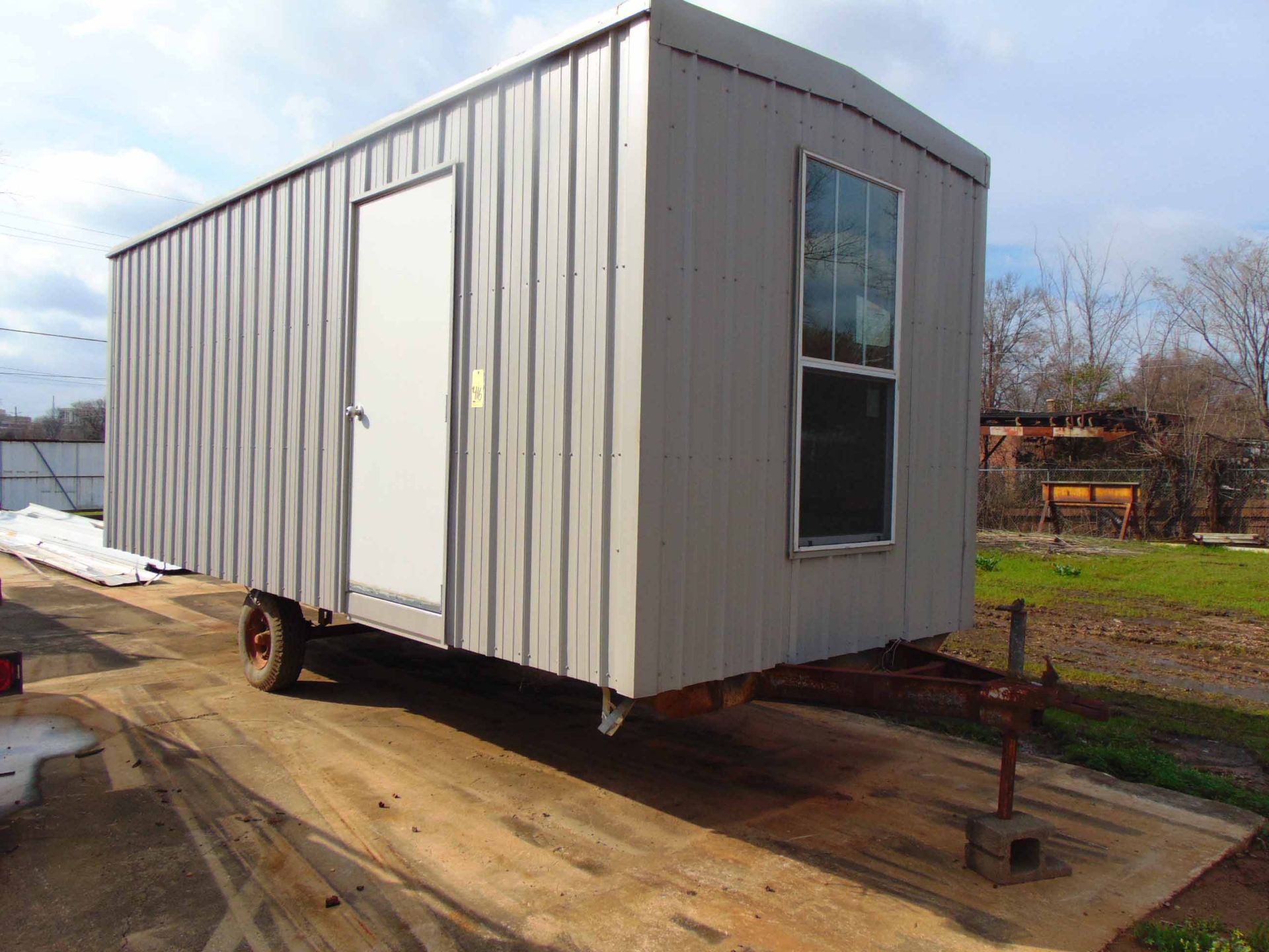 OFFICE TRAILER, 21' x 8', sgl. axle