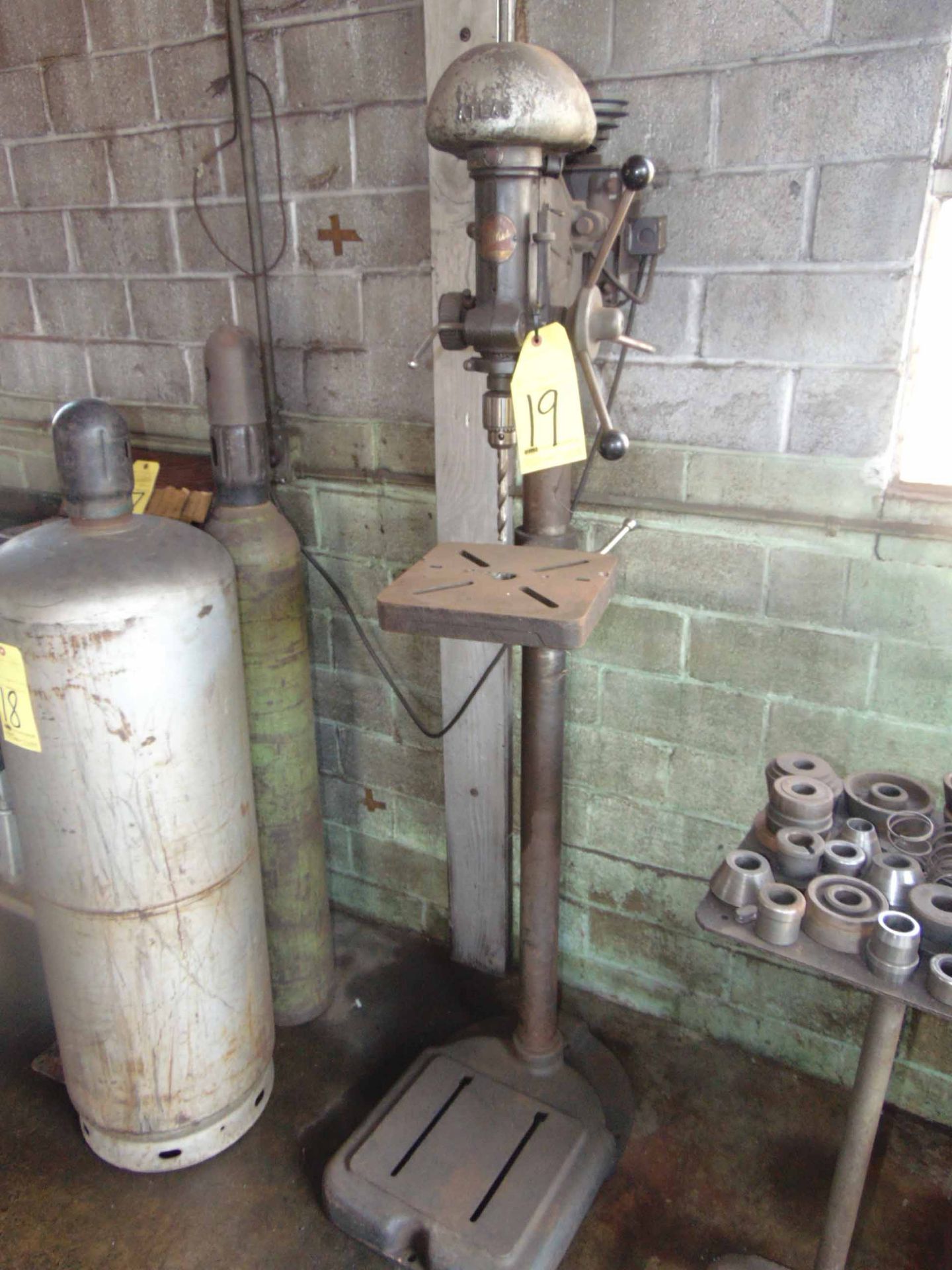 FLOOR TYPE DRILL PRESS, ATLAS, 15"