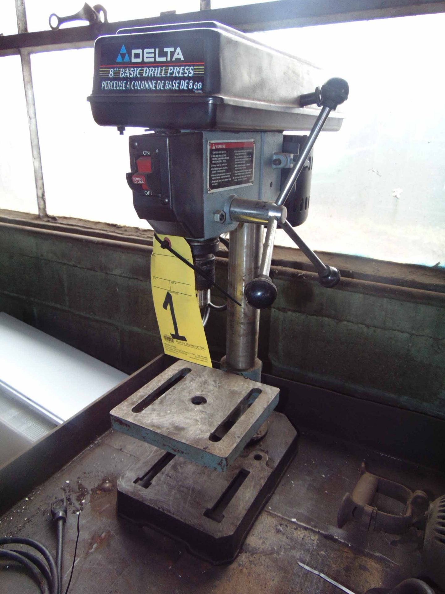 DRILL PRESS, DELTA 8", table top