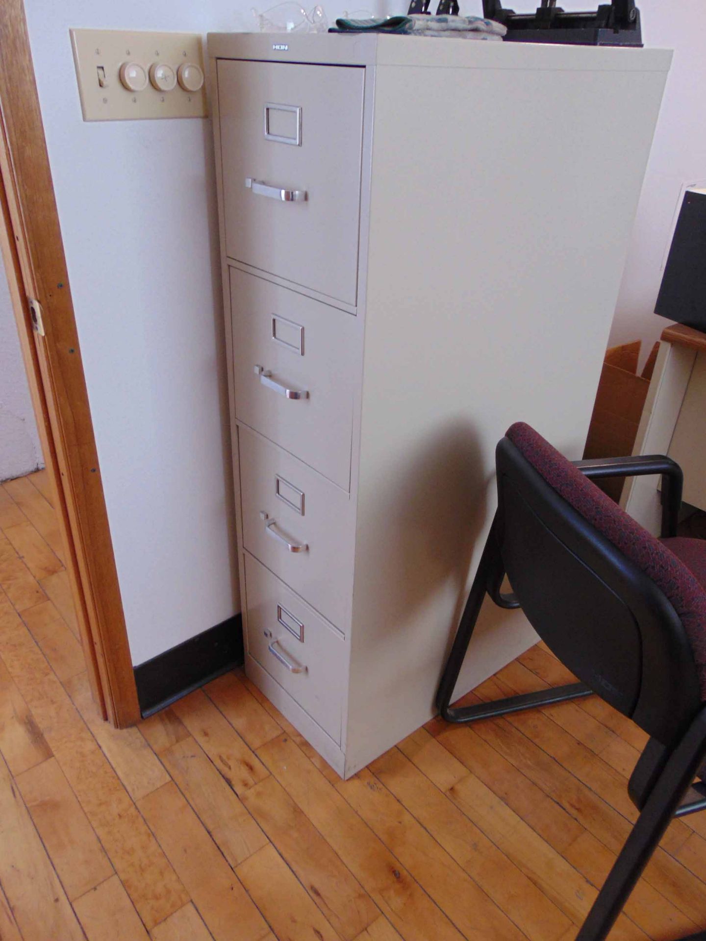 LOT CONSISTING OF: (2) desks, credenza, (4) chairs & (2) file cabinets (located upstairs) - Image 4 of 4