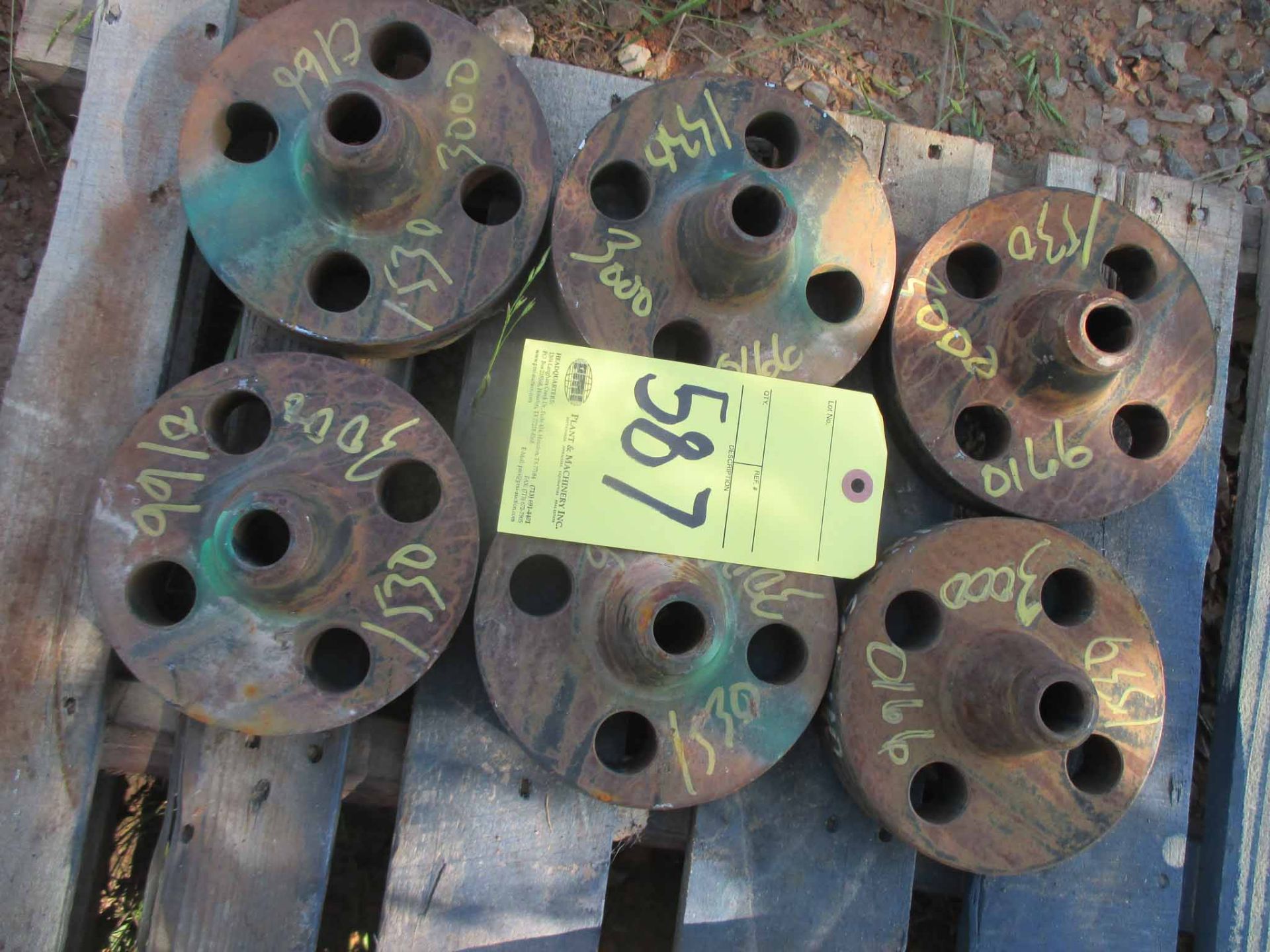 LOT OF APPROX. (6) FLANGE WELD NECK,RF,1"-900/1500#,S160,SA-105-N,ASME B16.5 (Loading Charge is $50)