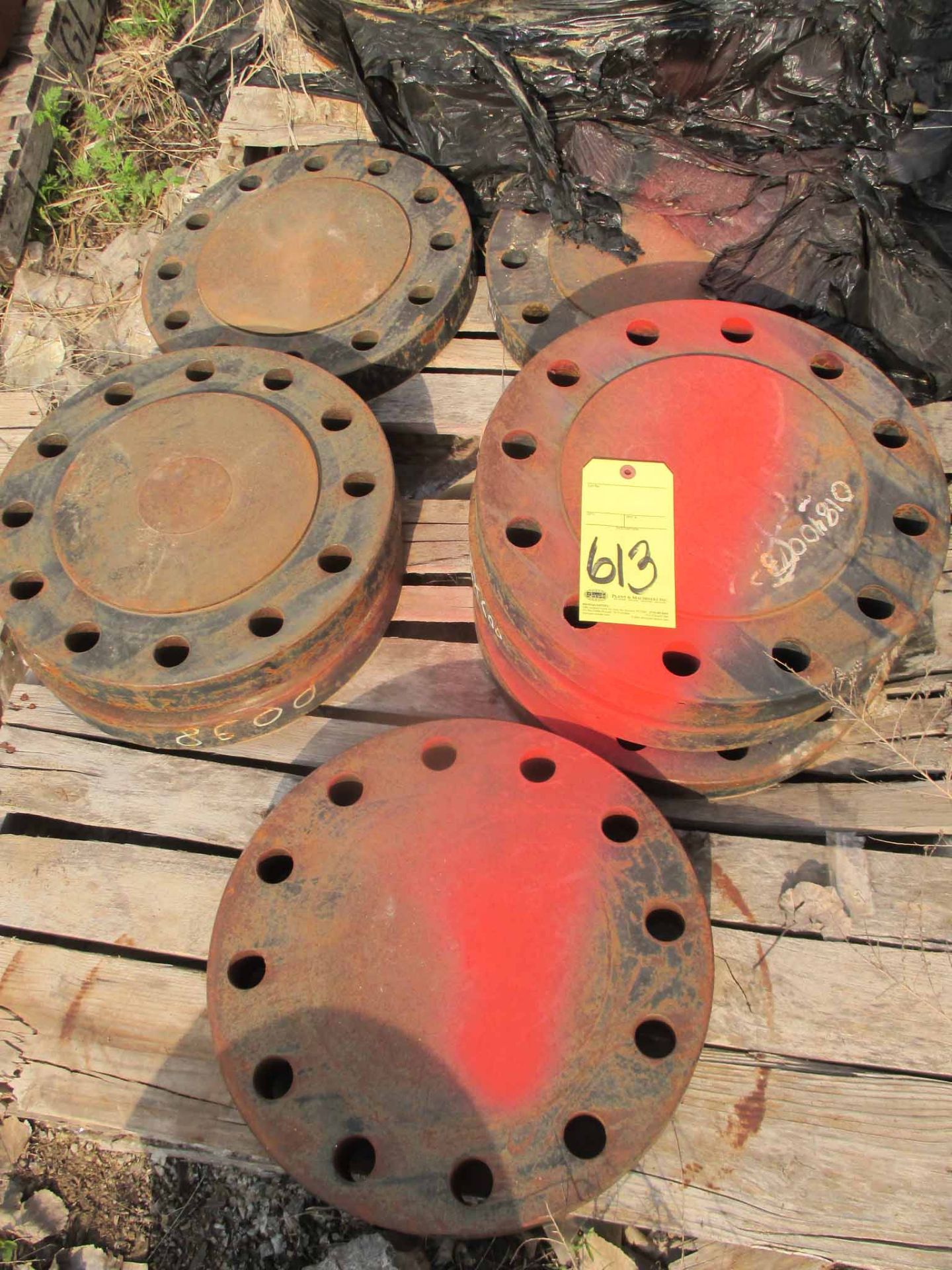 LOT OF APPROX. (8) FLANGE BLIND,RF,8"-600#,SA-105-N,ASME B16.5 (Loading Charge is $20)