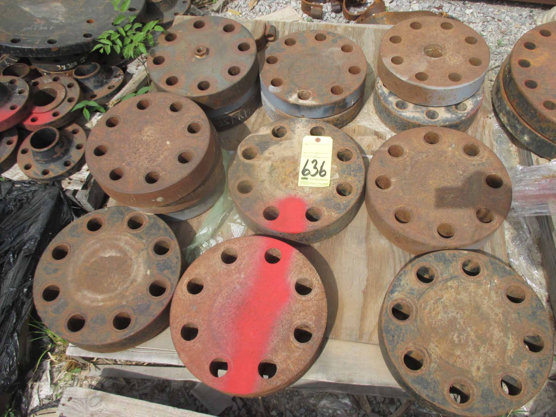 LOT CONSISTING OF: APPROX. (8) FLANGE BLIND,RTJ,4"-2500#,SA-105-N,ASME B16.5; APPROX. (7) FLANGE