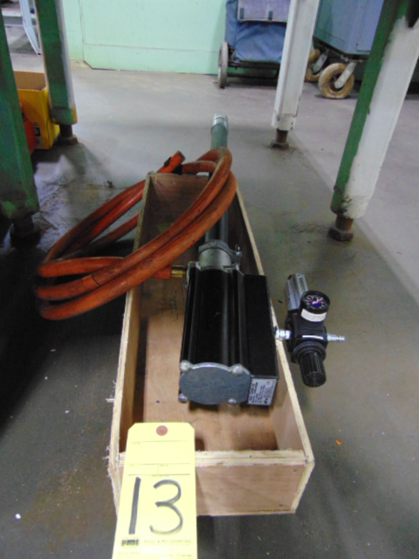 PNEUMATIC PUMP, ARO MDL. LM230SA-11-B