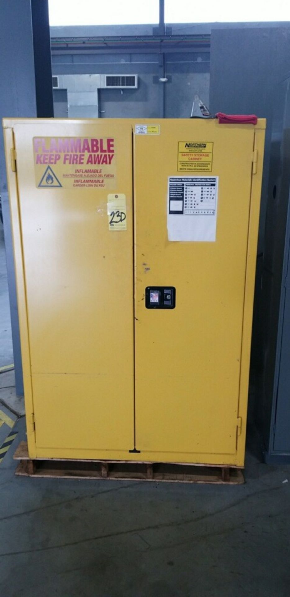 FLAMMABLE STORAGE CABINET