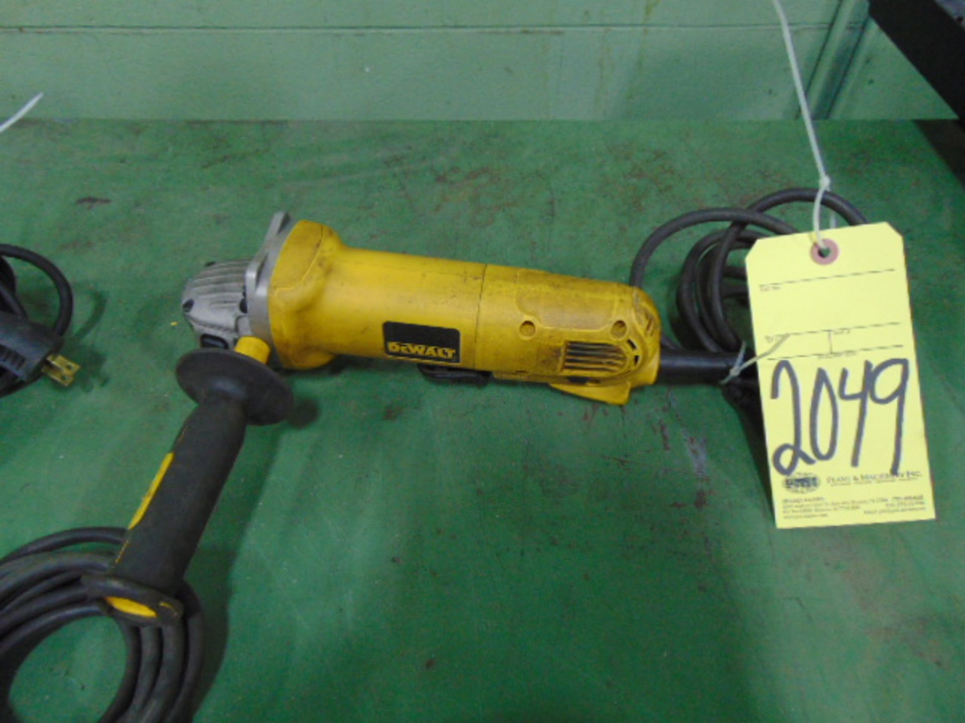 ANGLE GRINDER, DEWALT 4"