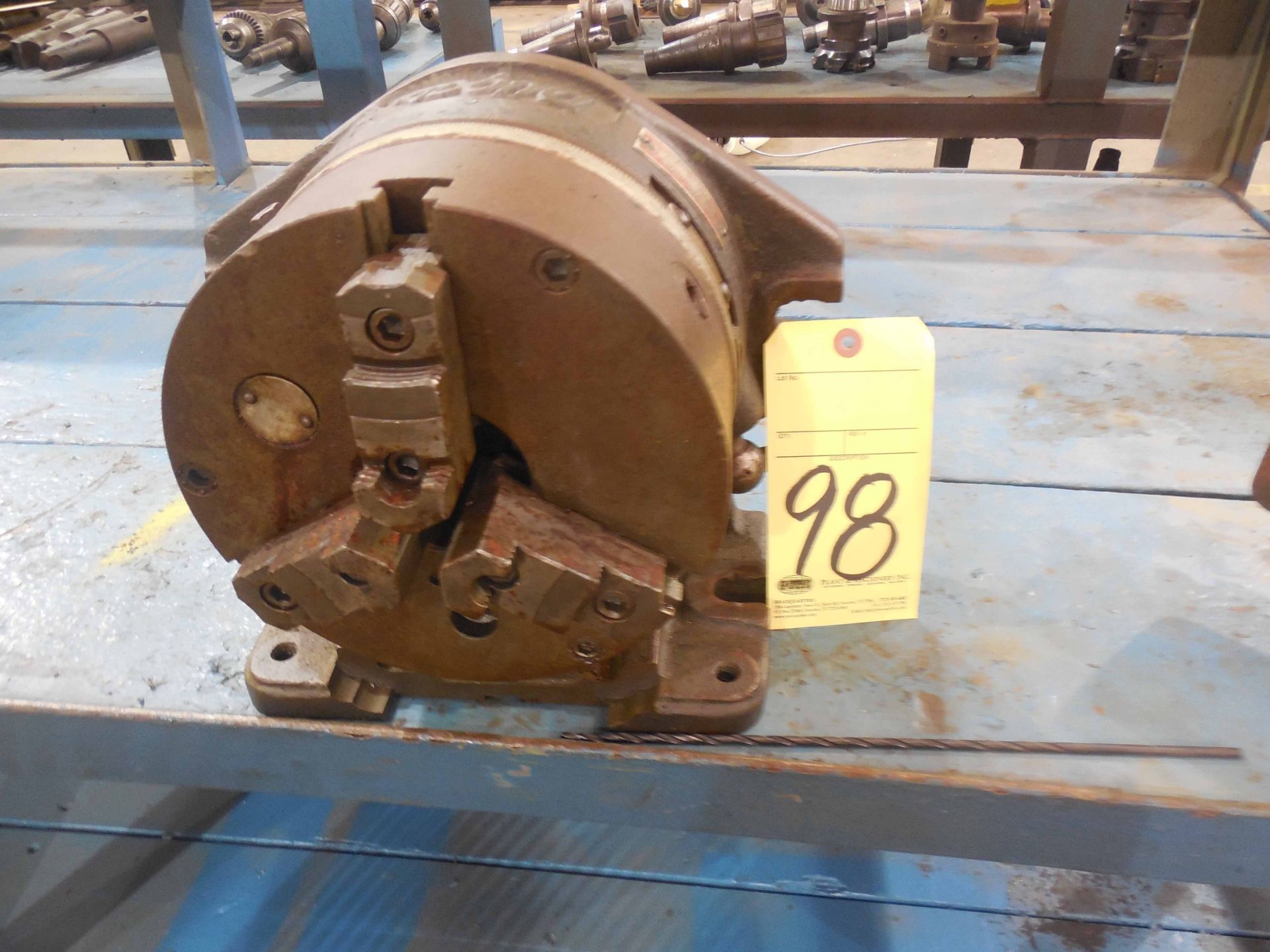 ROTARY TABLE, DAYTON, 3-jaw chuck, S/N 62-8-121