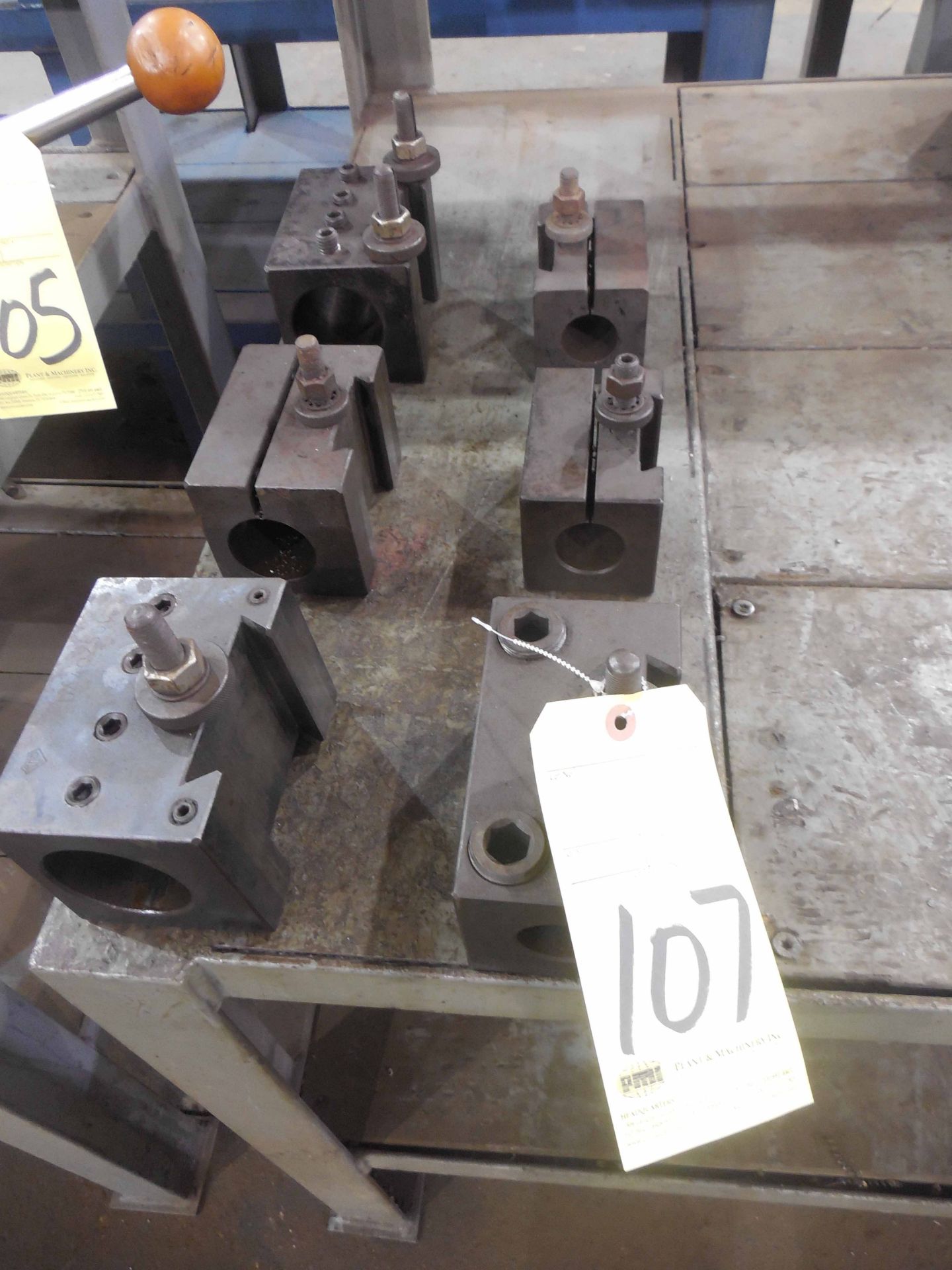 LOT OF BORING BAR TOOLHOLDERS, ALORIS