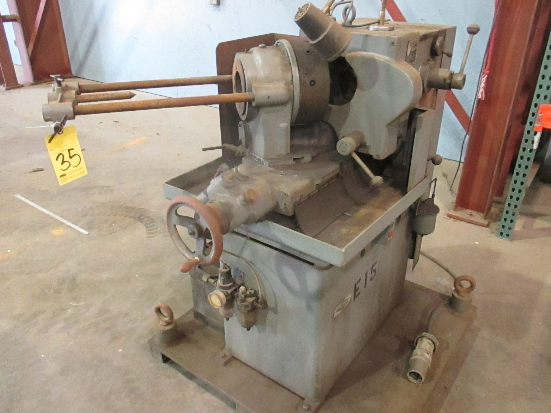 Lot 35 - DRILL GRINDER, OLIVER MDL. 600