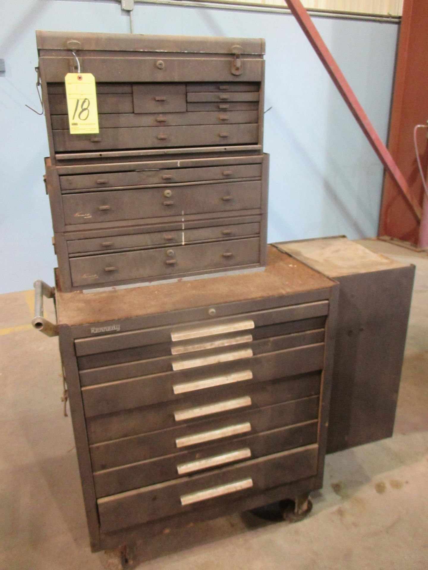 ROLLER TOOLBOX, KENNEDY, 25-drawer, w/misc. tools
