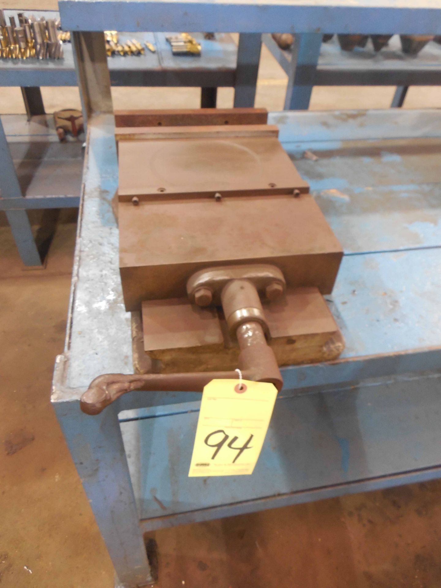 H.D. MILLING VISE, ABWOOD 12"