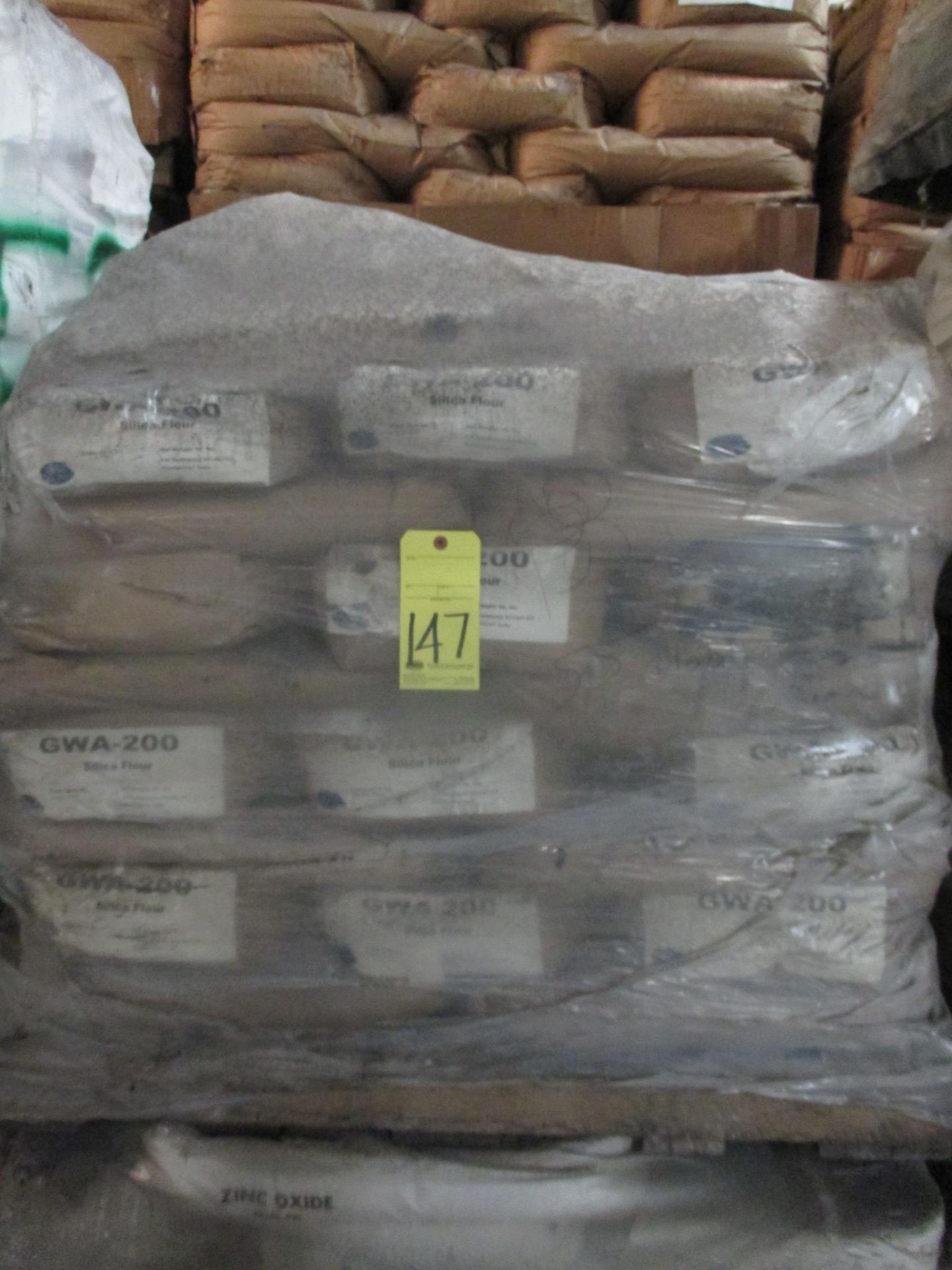 LOT OF G-W-A-200 SILICA FLOUR (approx. (48) 50 lb. bags)