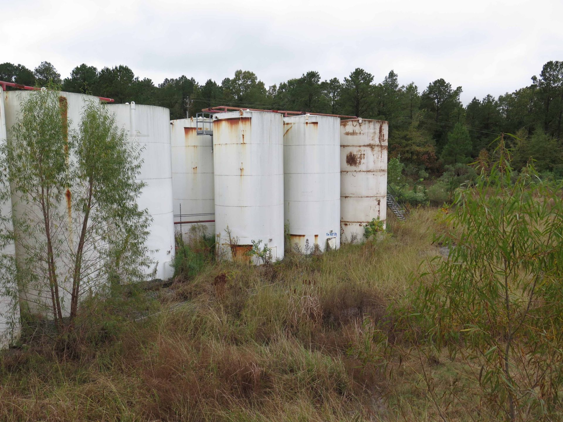 COMPLETE DRILLING MUD PLANT, SET UP AS (2) SEPARATE PLANTS - OIL BASED & WATER BASED DRILLING MUD, - Image 46 of 83